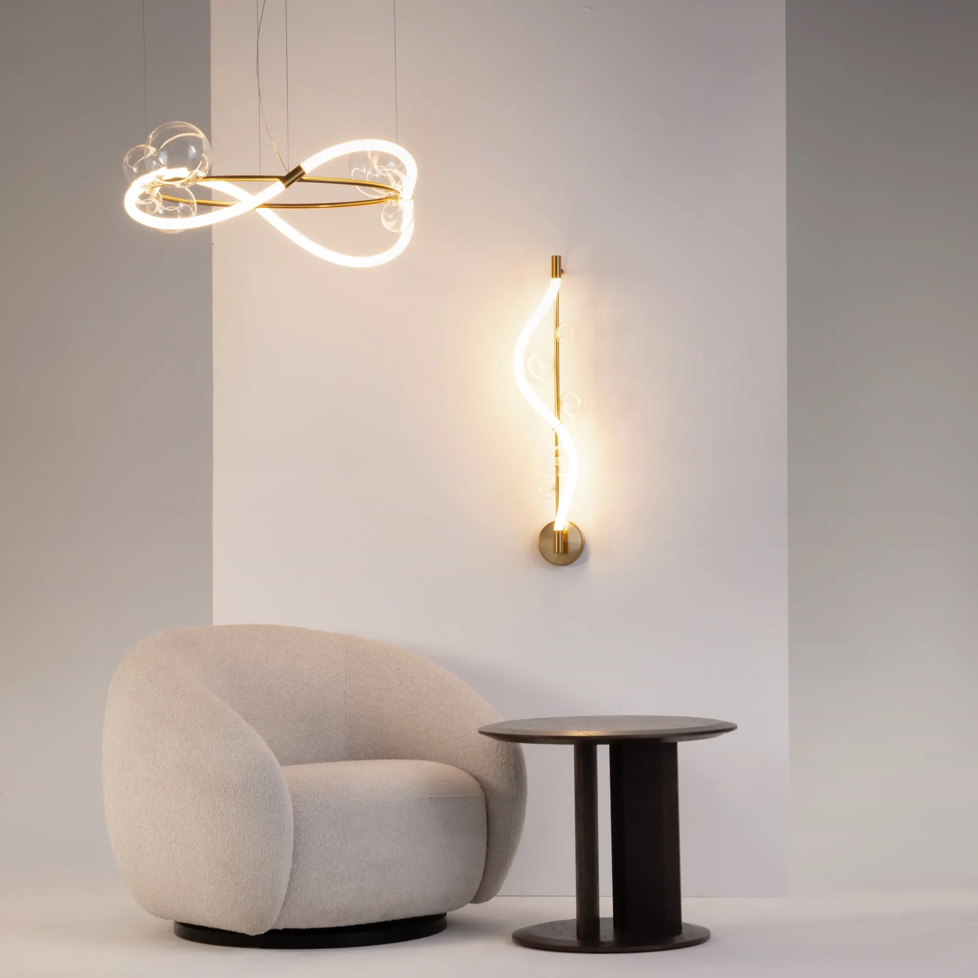 картинка Подвесной светильник Maytoni MOD289PL-L44BS3K