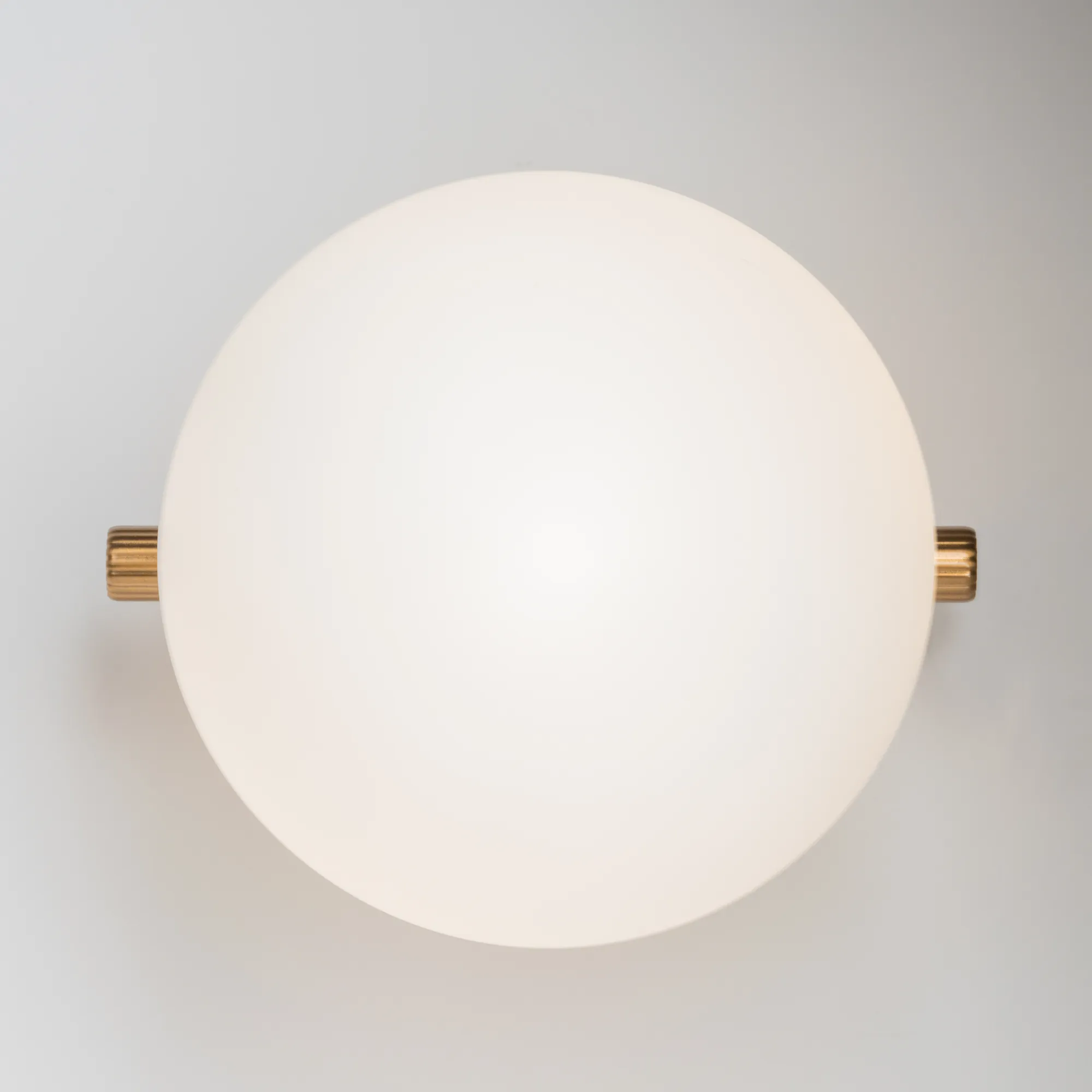 картинка Настенный светильник (бра) Freya FR5259WL-01BS