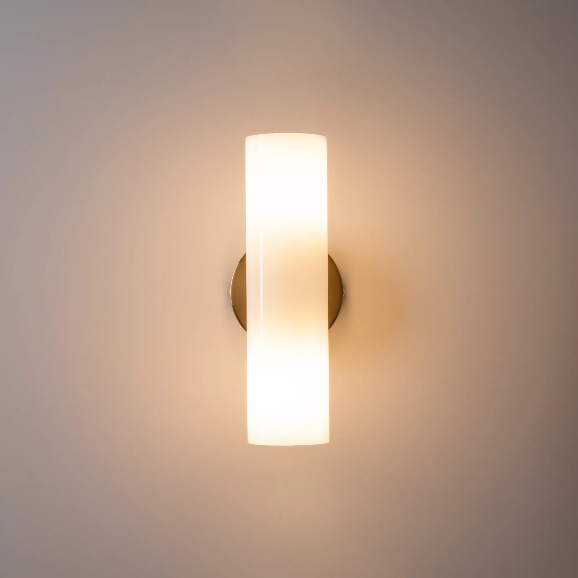 картинка Настенный светильник (бра) Freya FR5368WL-02BS