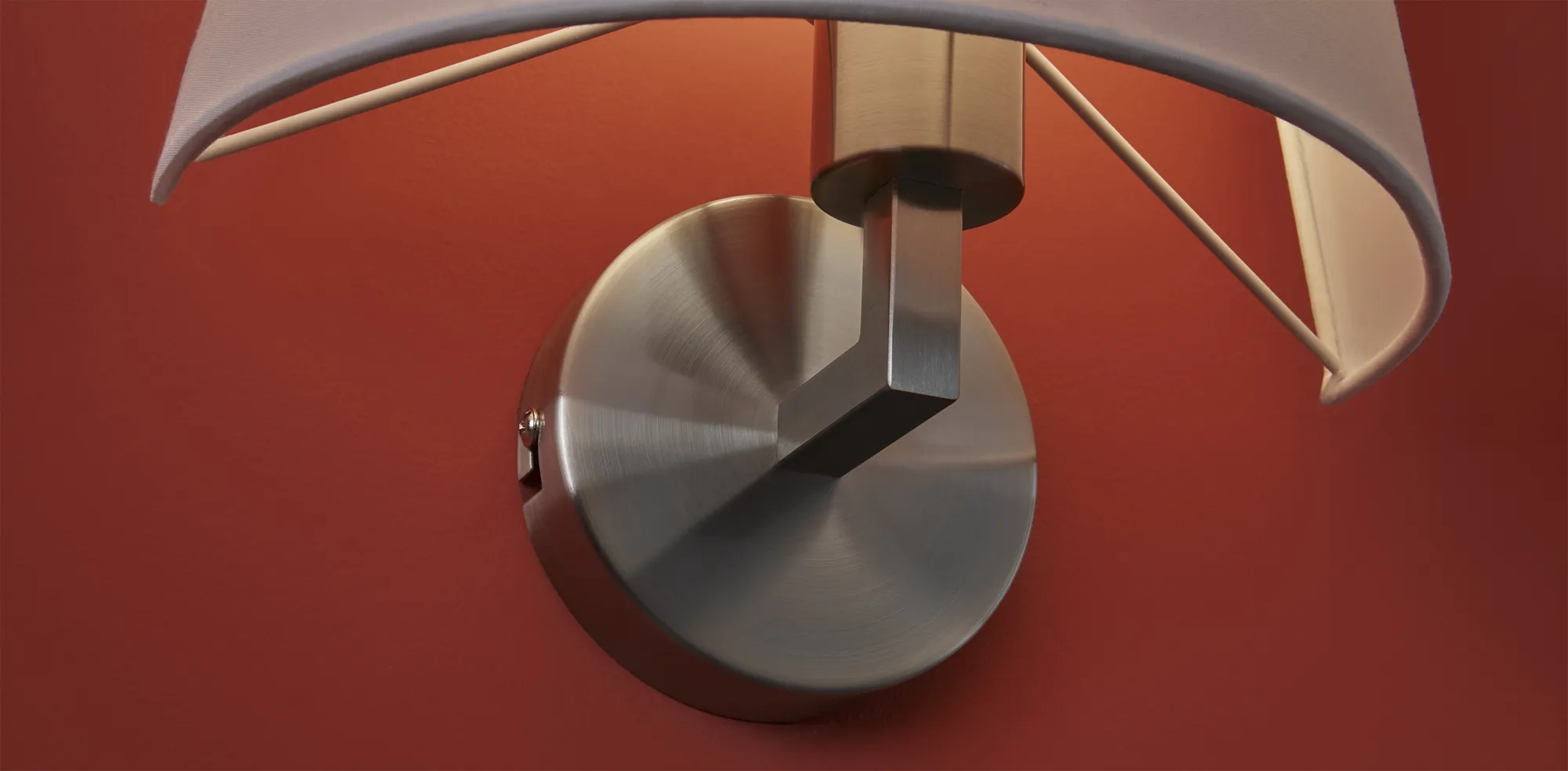 картинка Настенный светильник (бра) Freya FR2042WL-01N