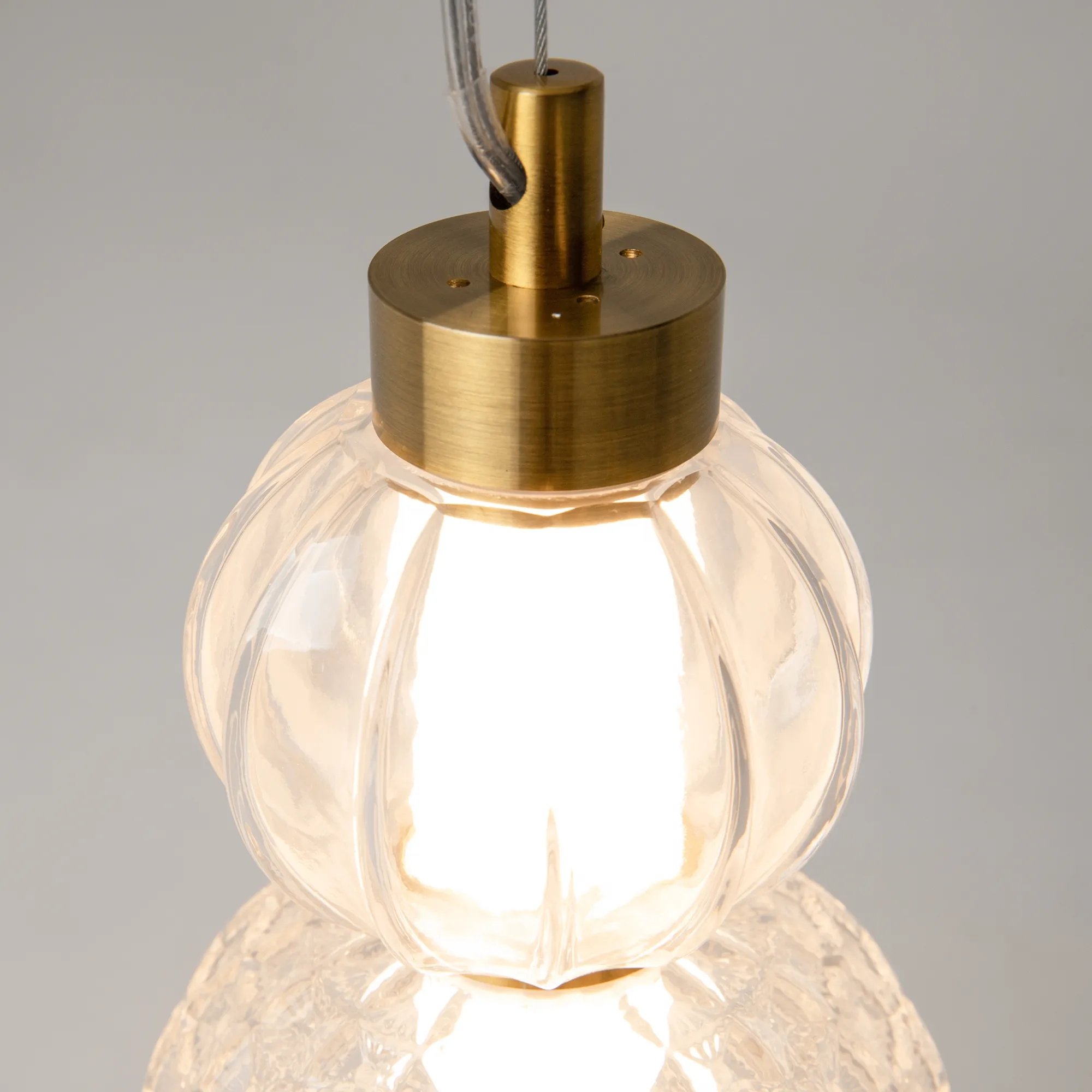 картинка Подвесной светильник Maytoni P069PL-L16G3K