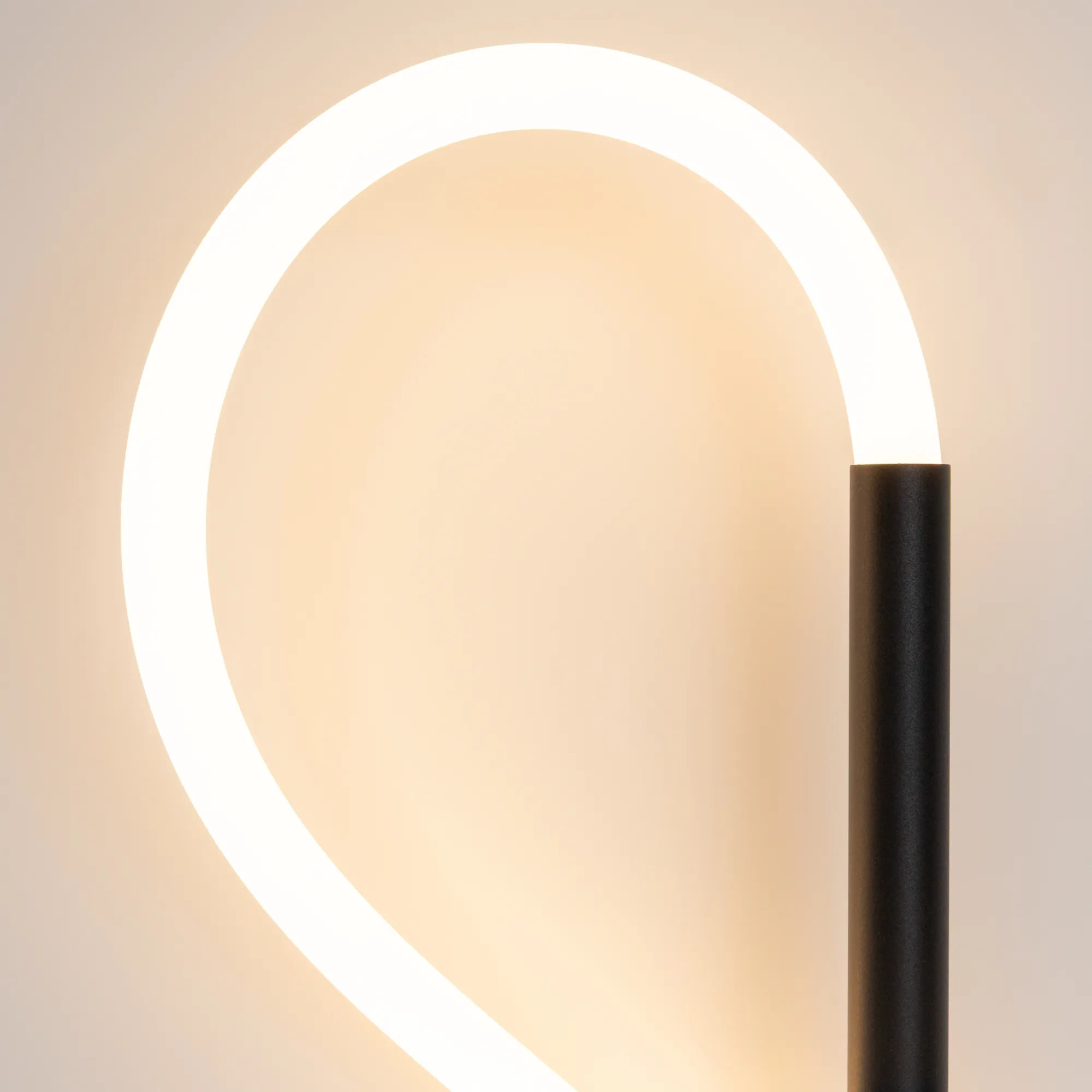 картинка Настенный светильник (бра) Maytoni MOD146WL-L12B3K