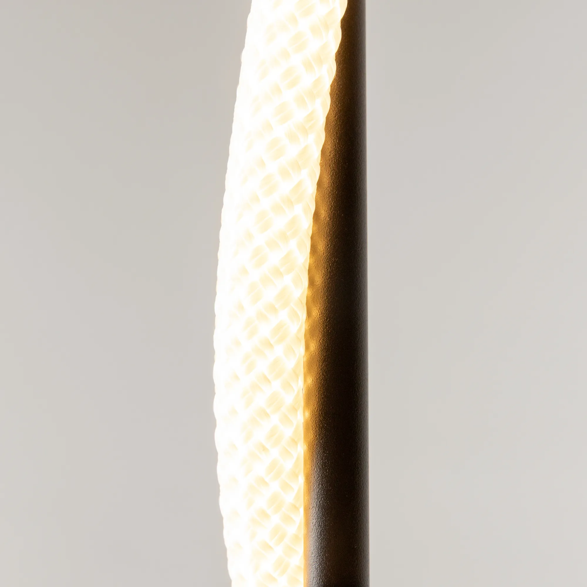 картинка Напольный светильник (торшер) Maytoni MOD166FL-L15B3K