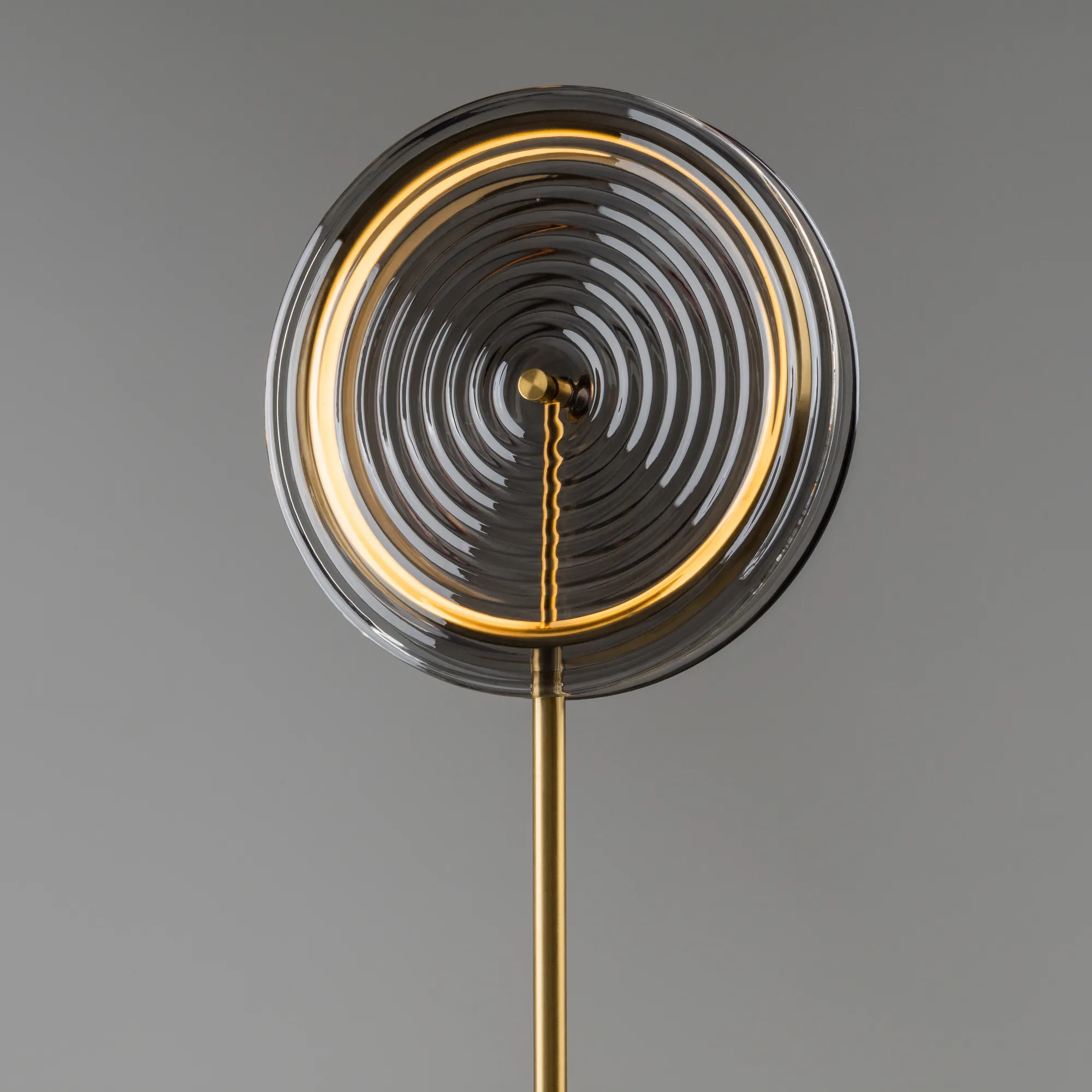 картинка Напольный светильник (торшер) Freya FR5442FL-L13B