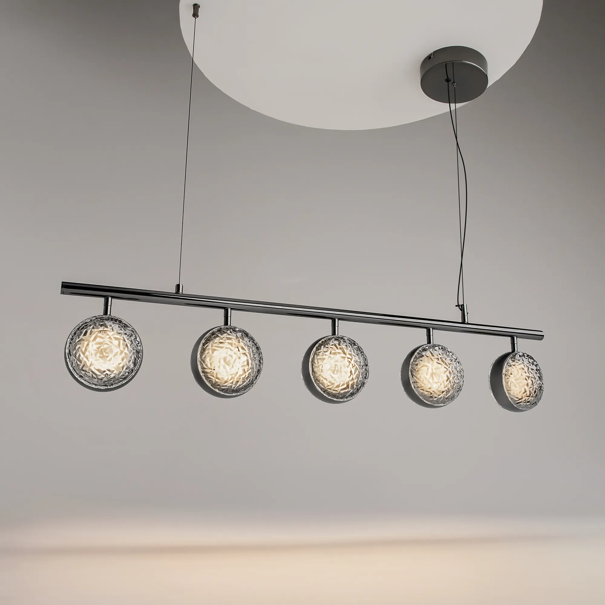 картинка Подвесной светильник Maytoni MOD299PL-L48BC3K