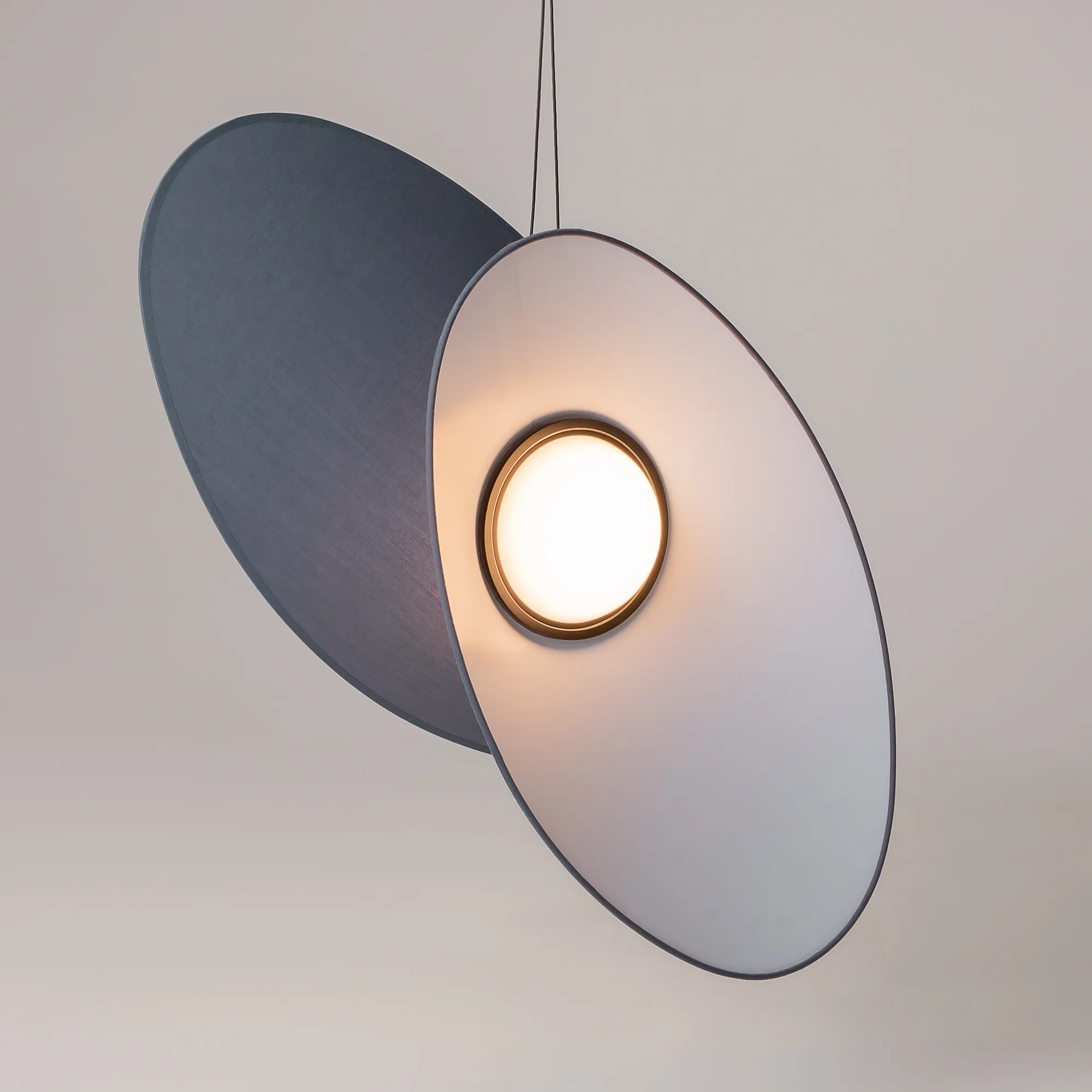 картинка Подвесной светильник Maytoni MOD396PL-L10BL3K