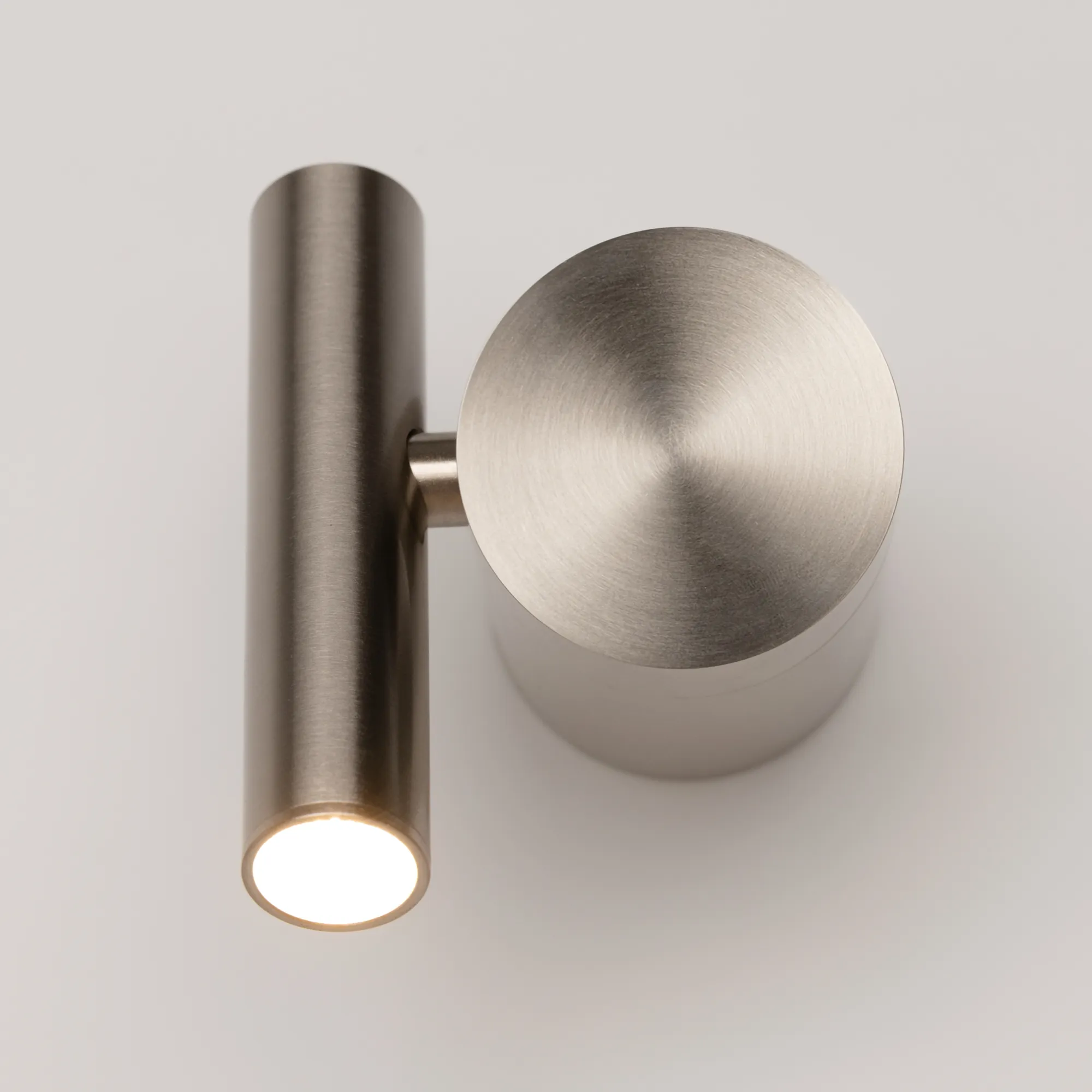 картинка Настенный светильник (бра) Maytoni MOD433WL-L3N3K1