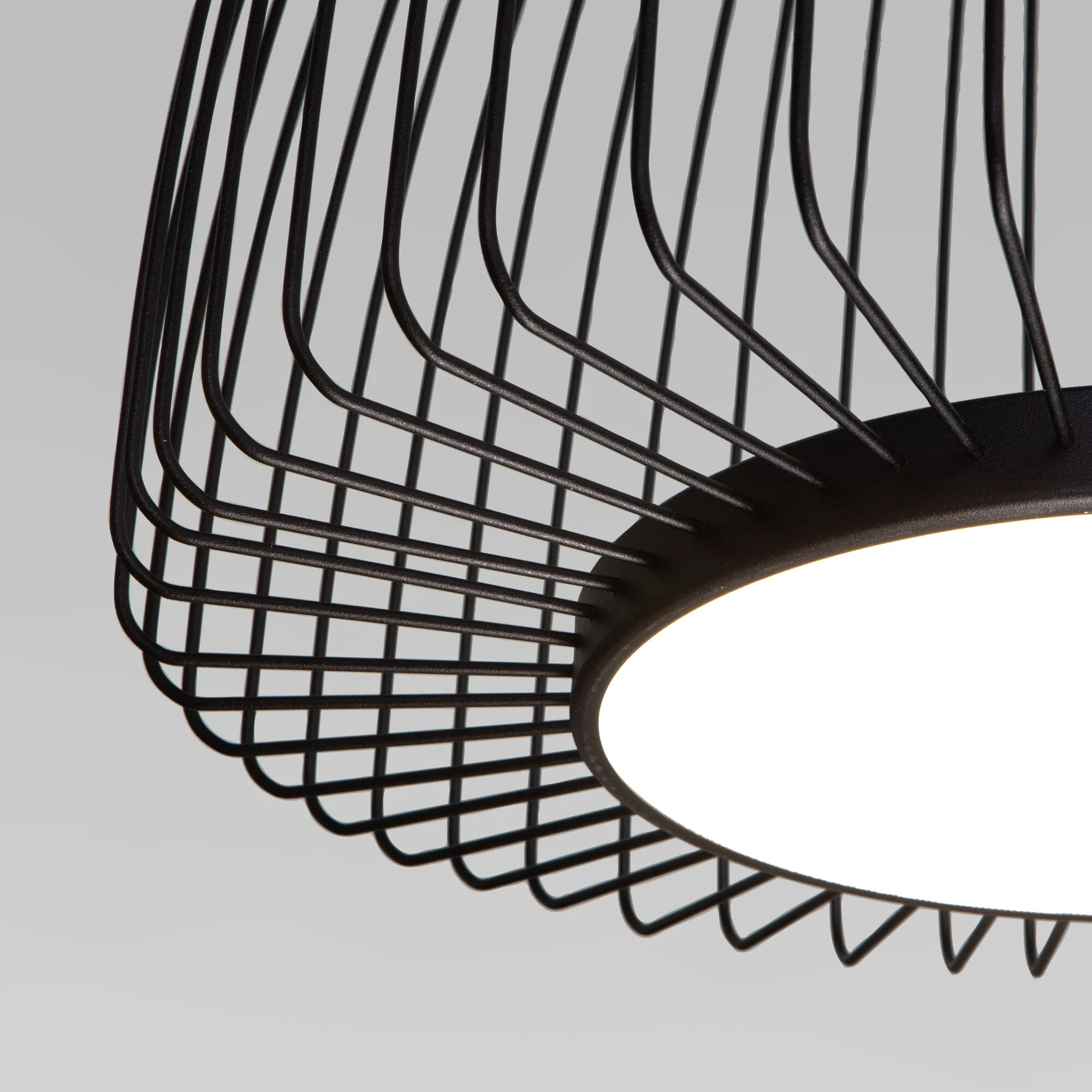 картинка Подвесной светодиодный светильник 40010/1 LED черный