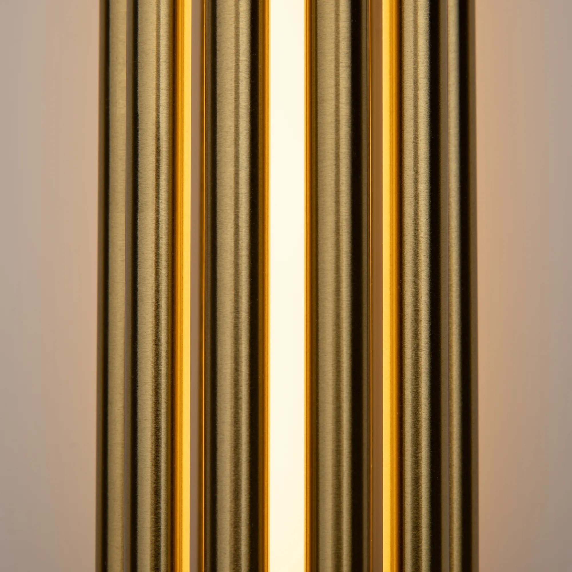 картинка Настенный светильник (бра) Maytoni MOD410WL-L12BS3K