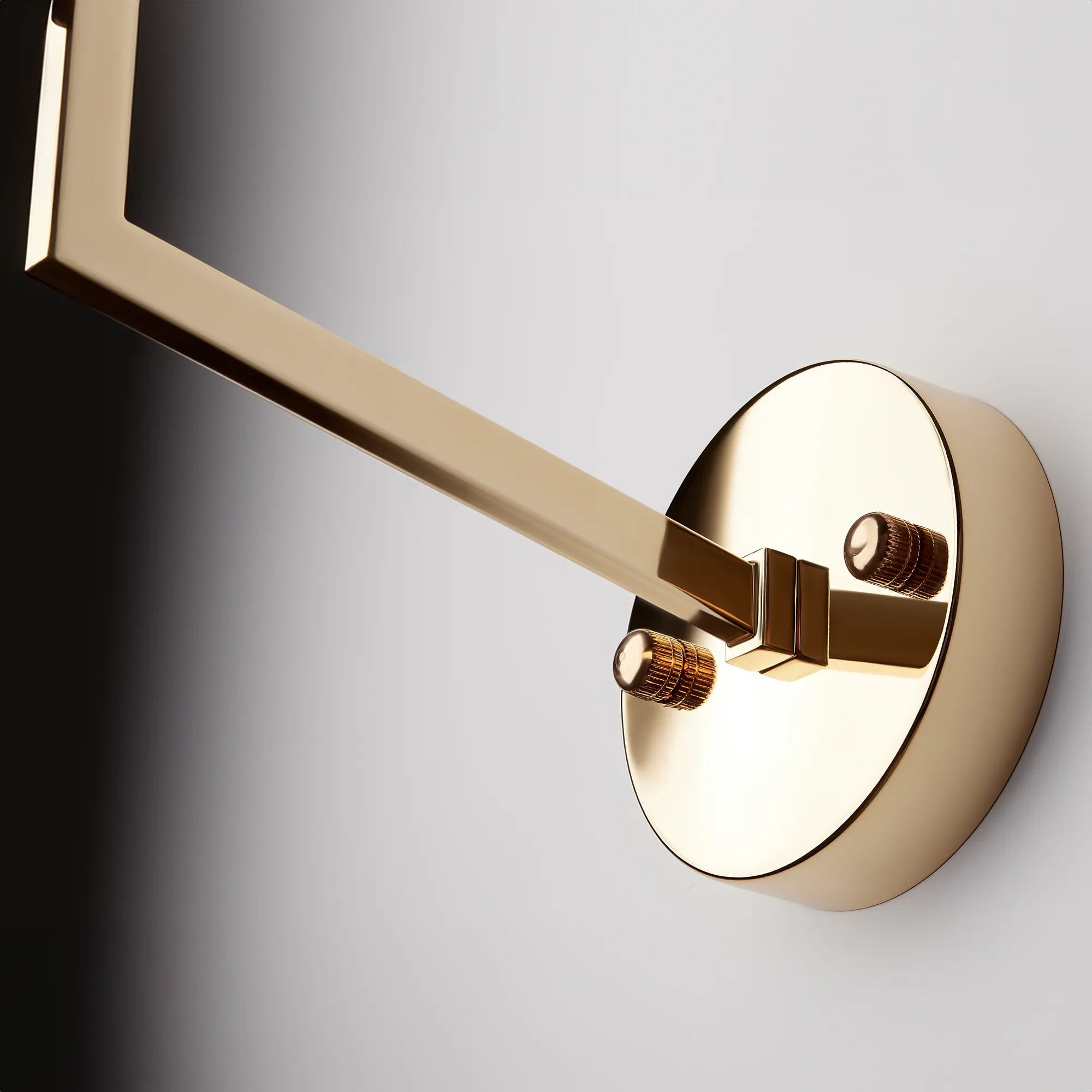 картинка Настенный светильник (бра) Freya FR5206WL-01FG