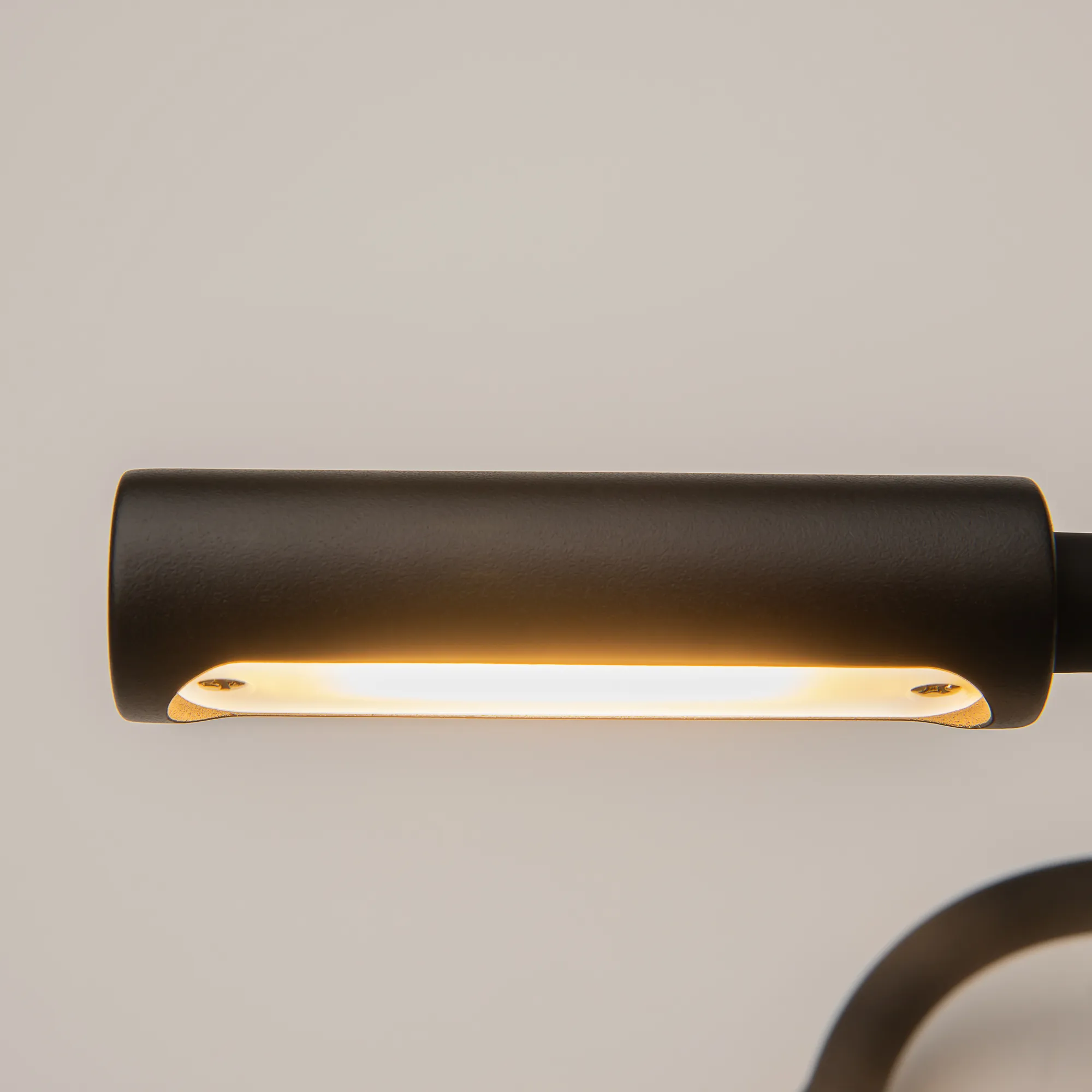 картинка Настенный светильник (бра) Technical C035WL-L3B3K