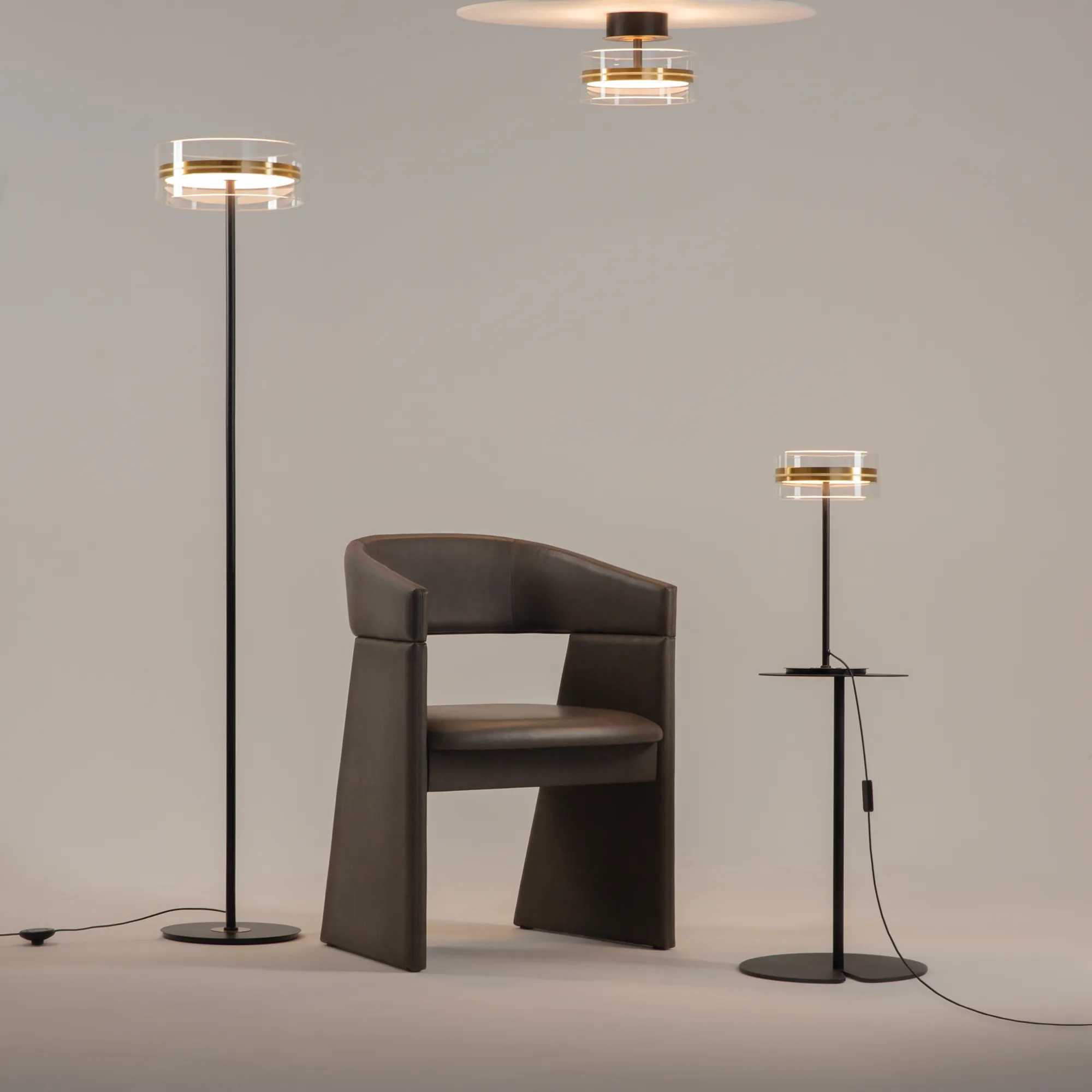 картинка Напольный светильник (торшер) Maytoni MOD348FL-L24BBS3K