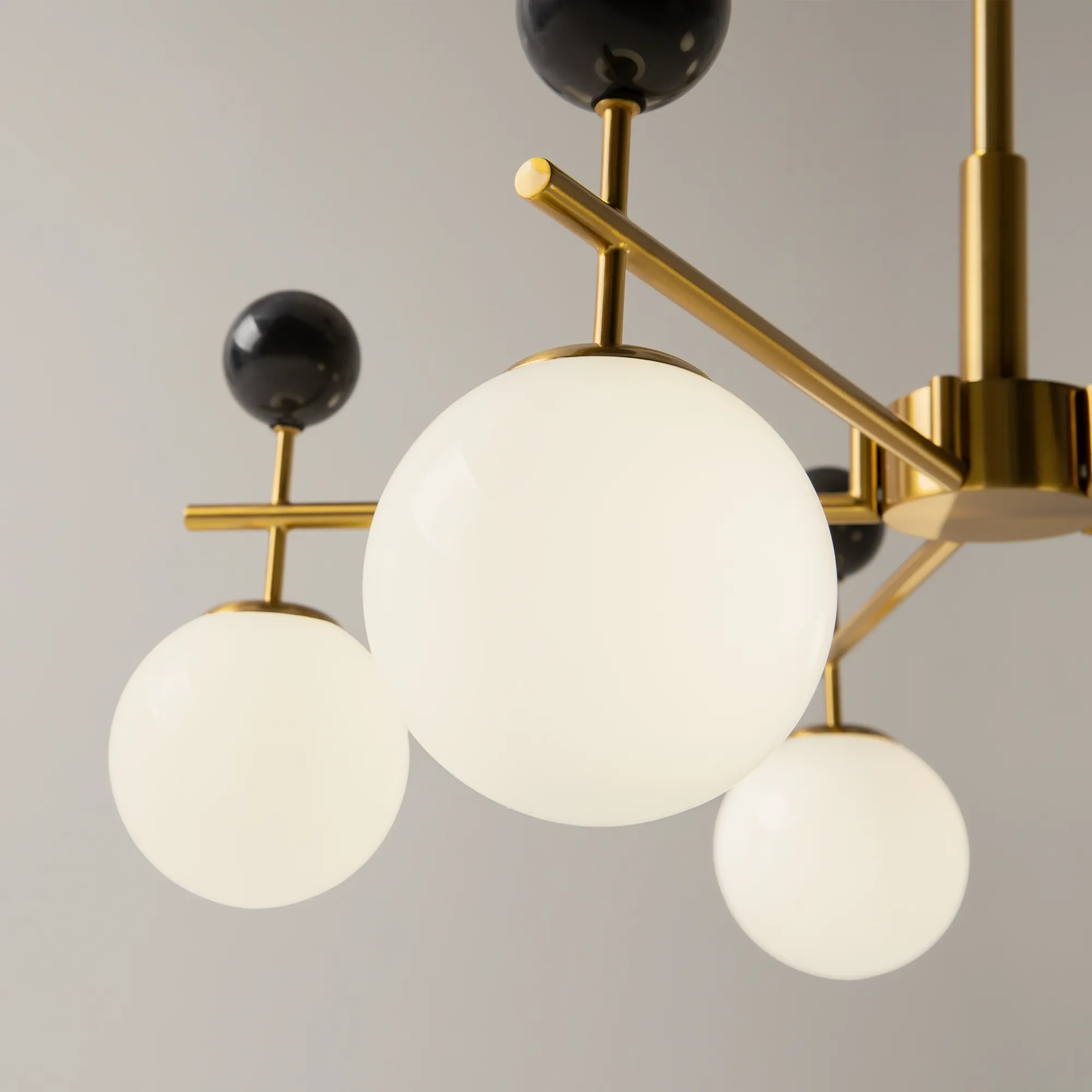 картинка Подвесной светильник Maytoni MOD436PL-05BS