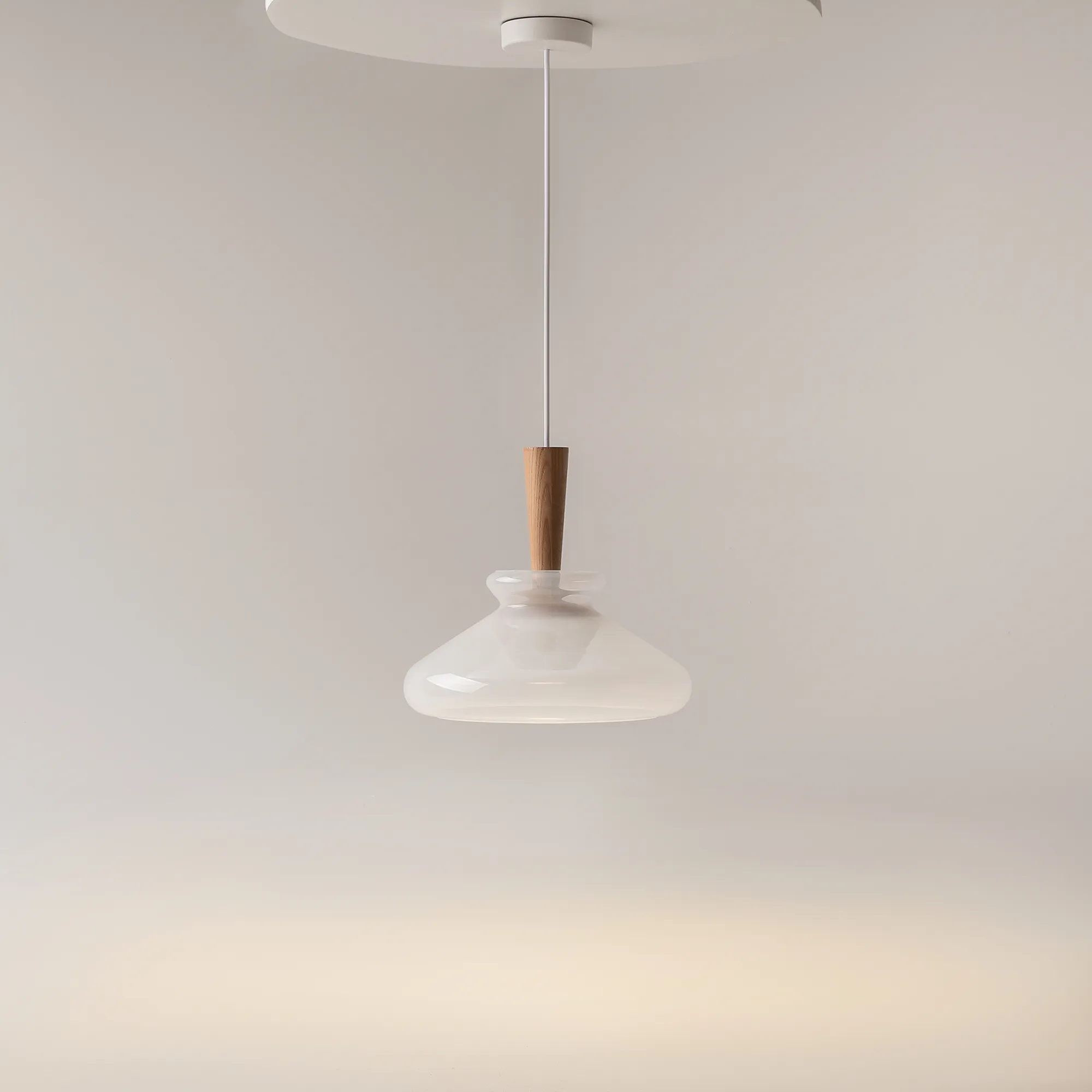 картинка Подвесной светильник Maytoni MOD405PL-01W