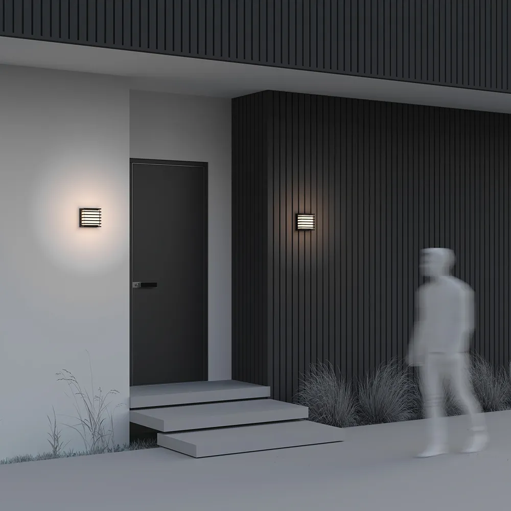 картинка Настенный светильник (бра) Outdoor O020WL-L10B3K