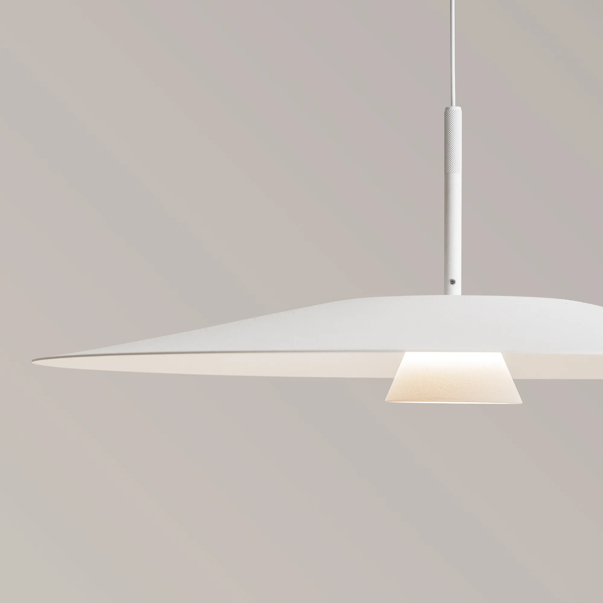 картинка Подвесной светильник Maytoni MOD352PL-L10W3K1