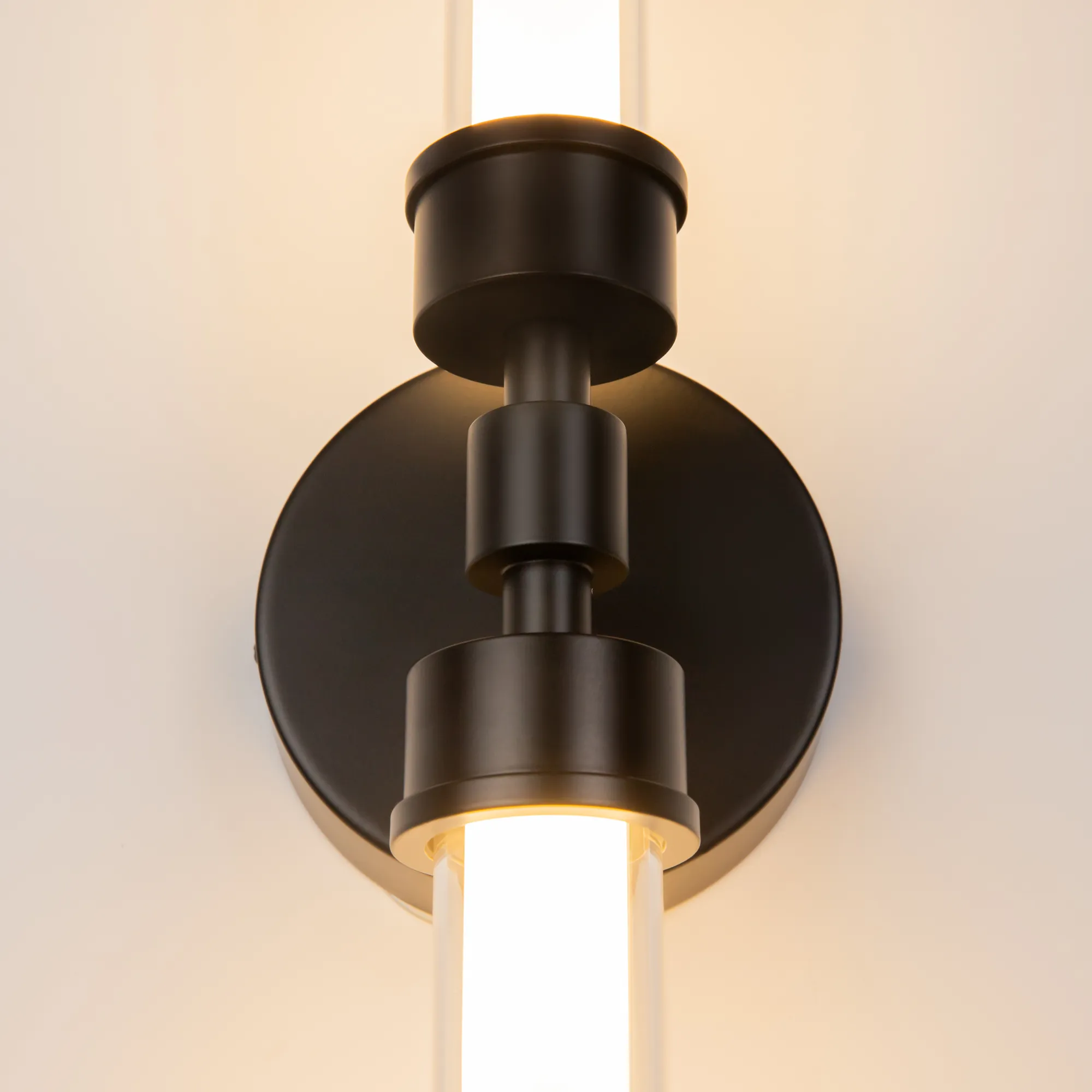 картинка Настенный светильник (бра) Maytoni MOD116WL-L7B3K