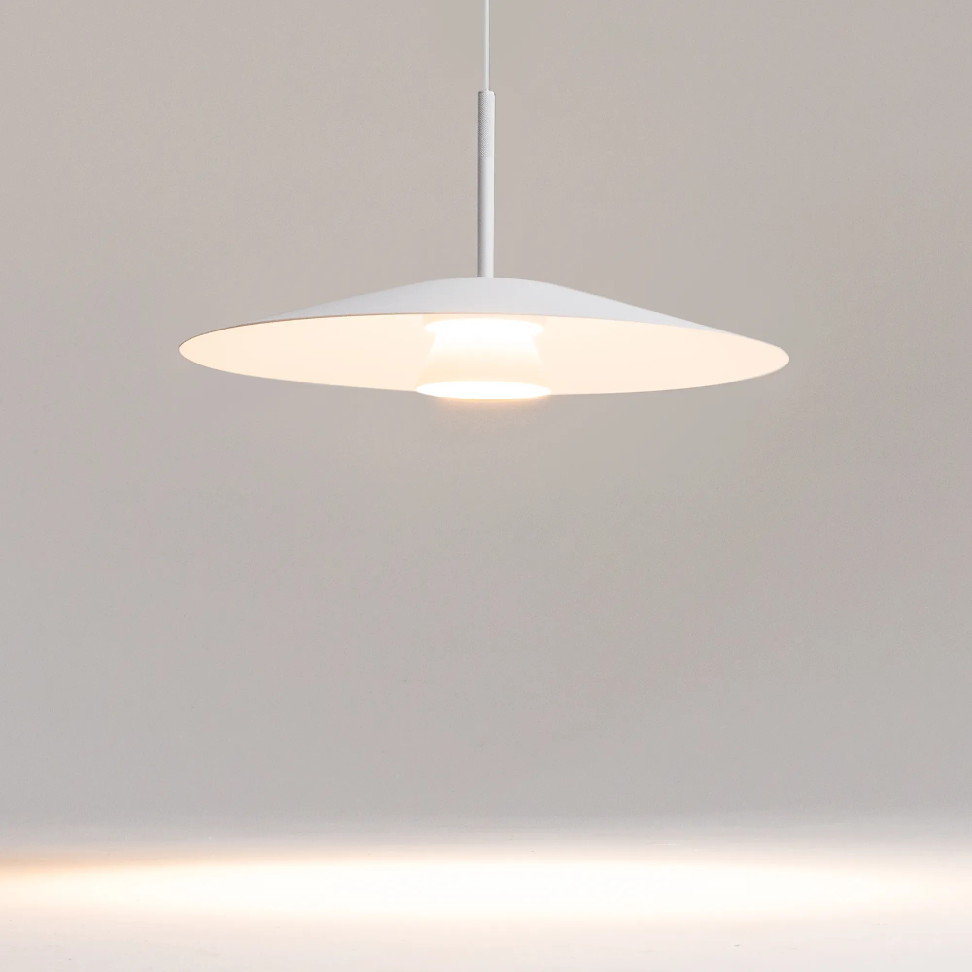 картинка Подвесной светильник Maytoni MOD352PL-L10W3K