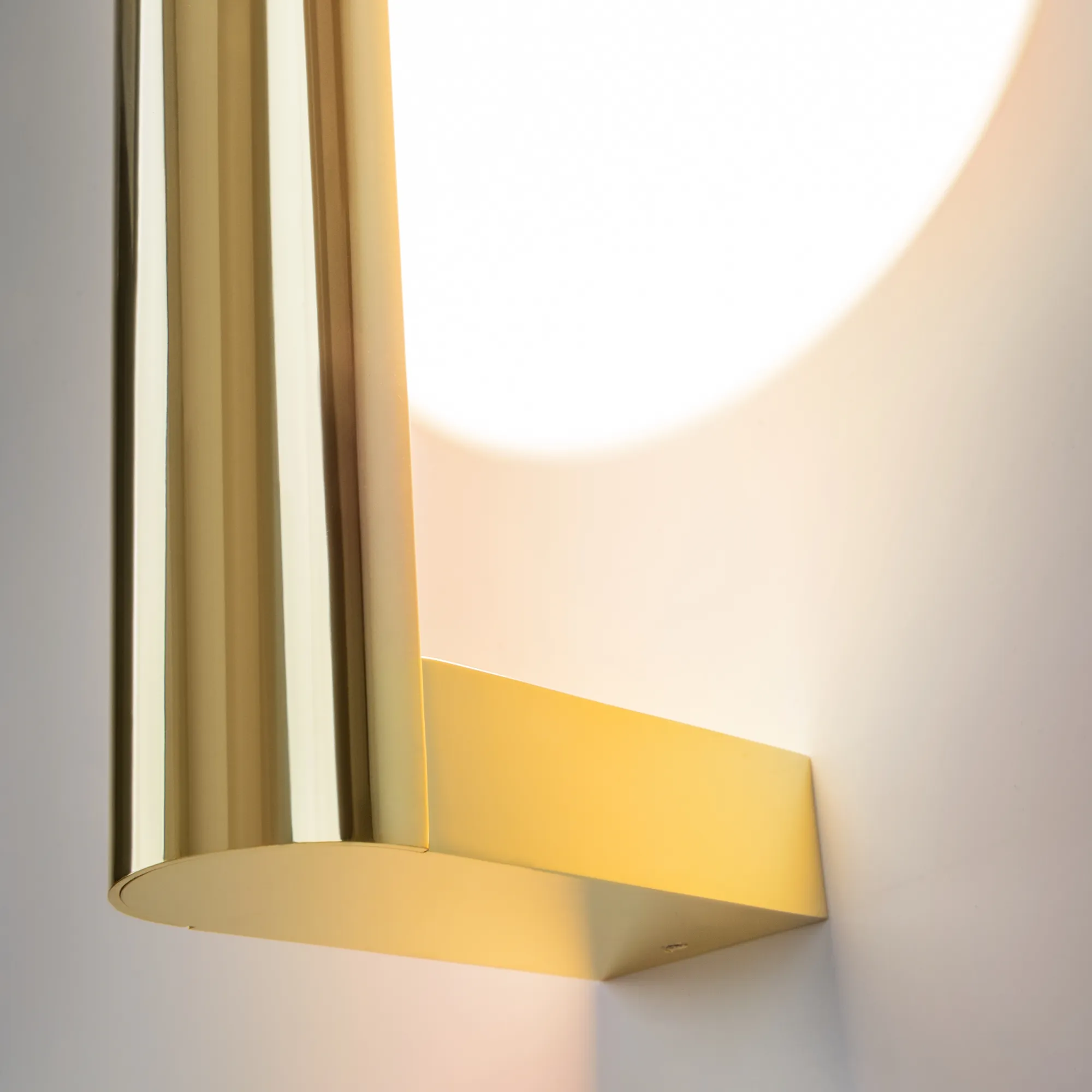 картинка Настенный светильник (бра) Maytoni MOD288WL-L5G3K