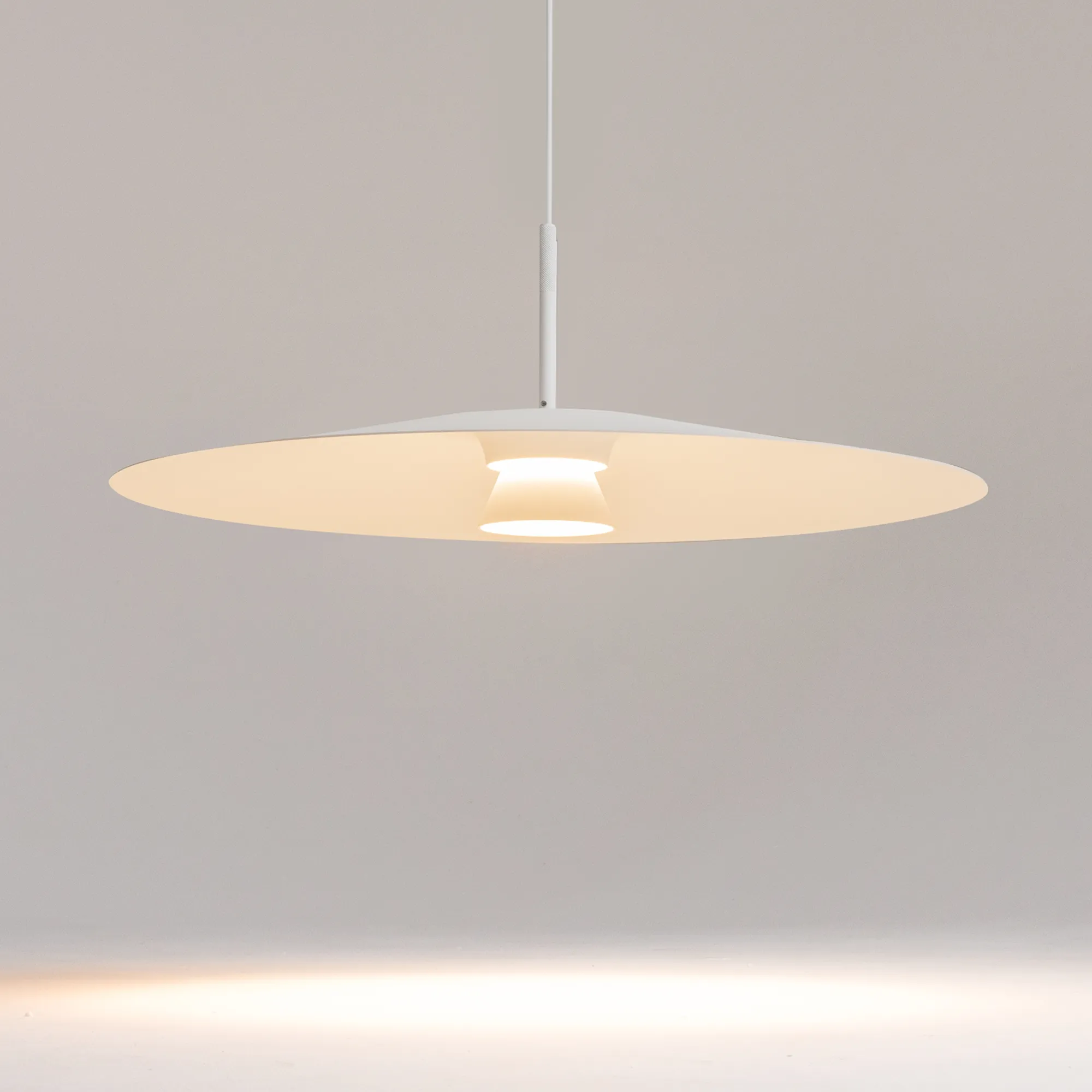 картинка Подвесной светильник Maytoni MOD352PL-L10W3K1