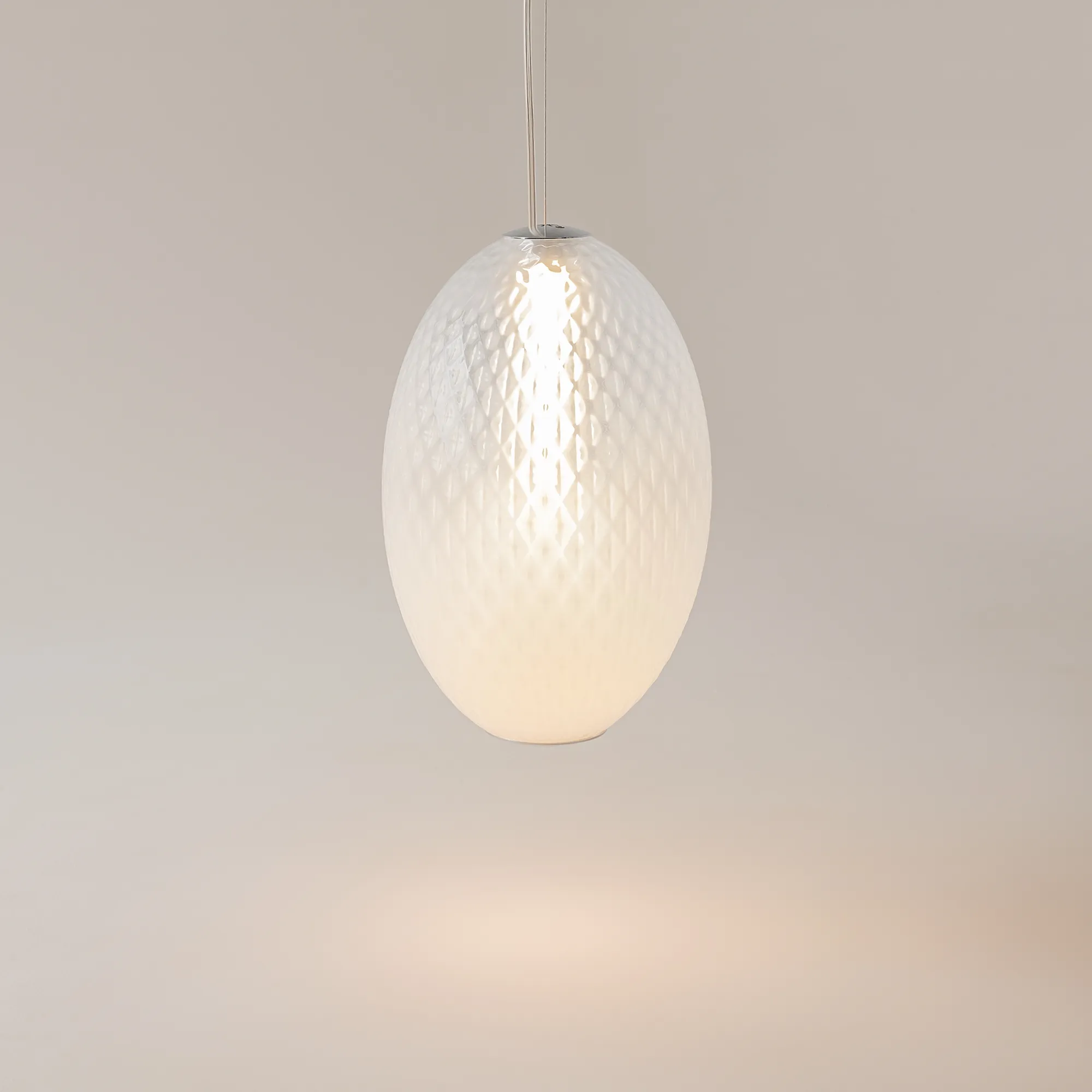 картинка Подвесной светильник Maytoni MOD397PL-L19CH3K