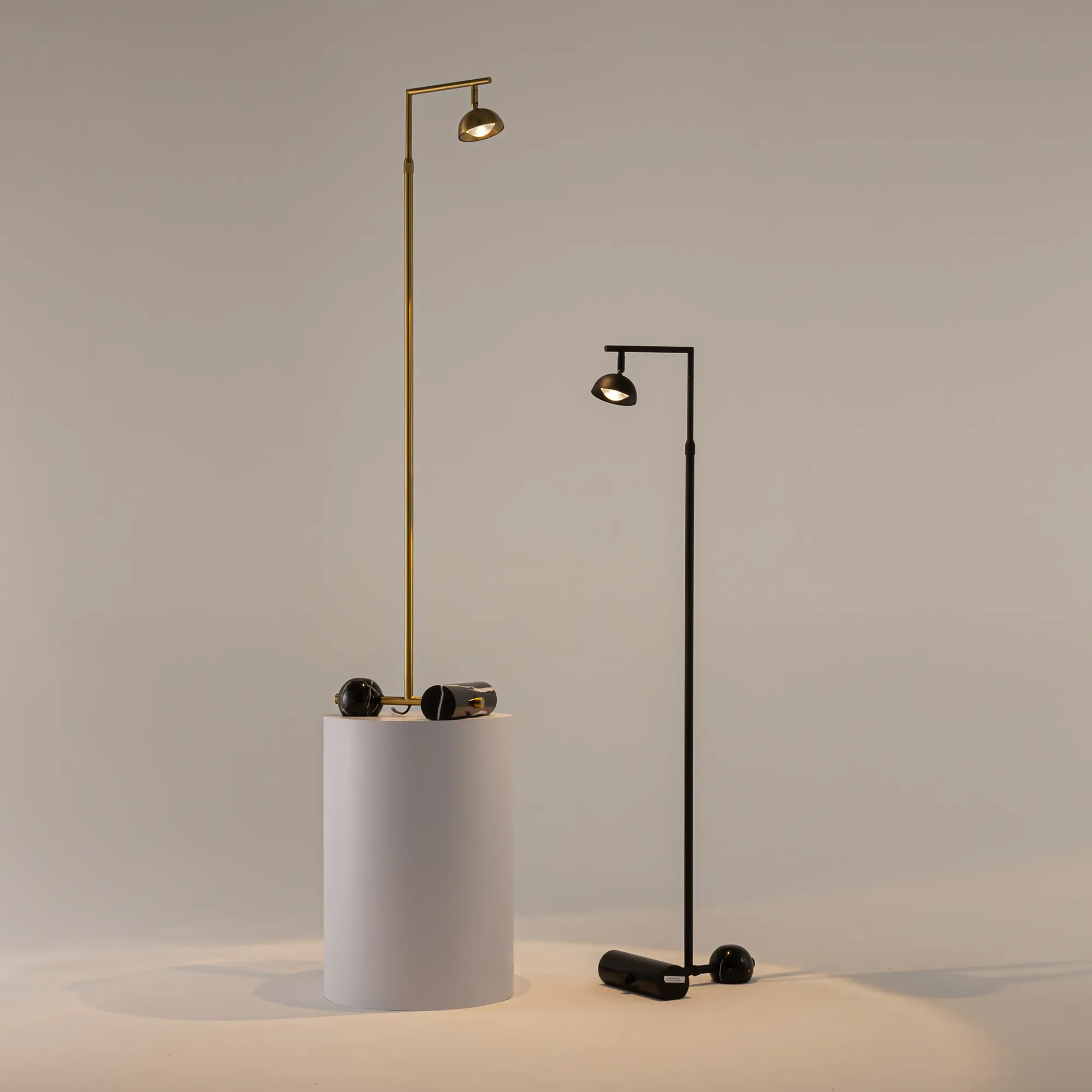 картинка Напольный светильник (торшер) Maytoni MOD372FL-L10BS3K