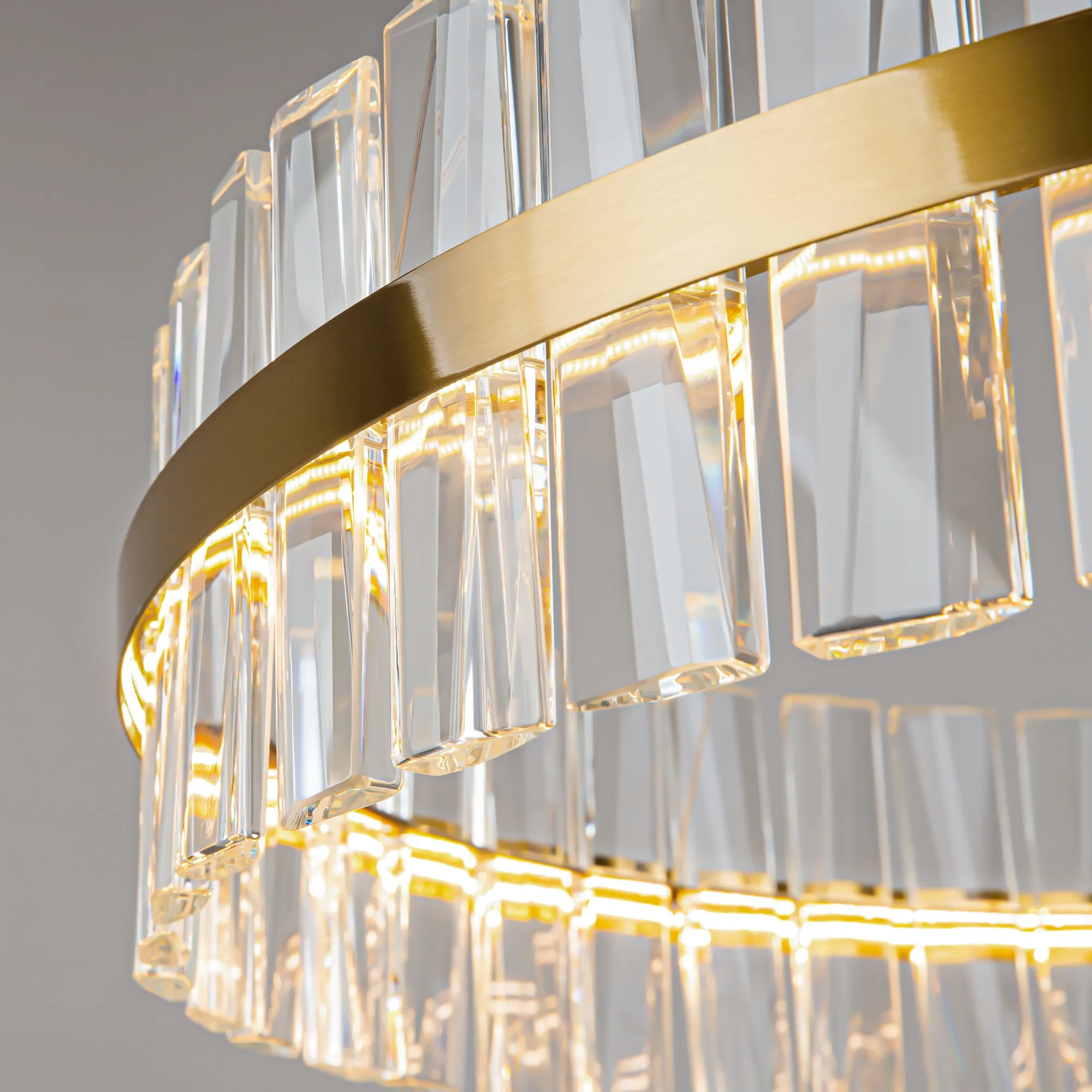 картинка Подвесной светильник Maytoni MOD173PL-L60BS3K