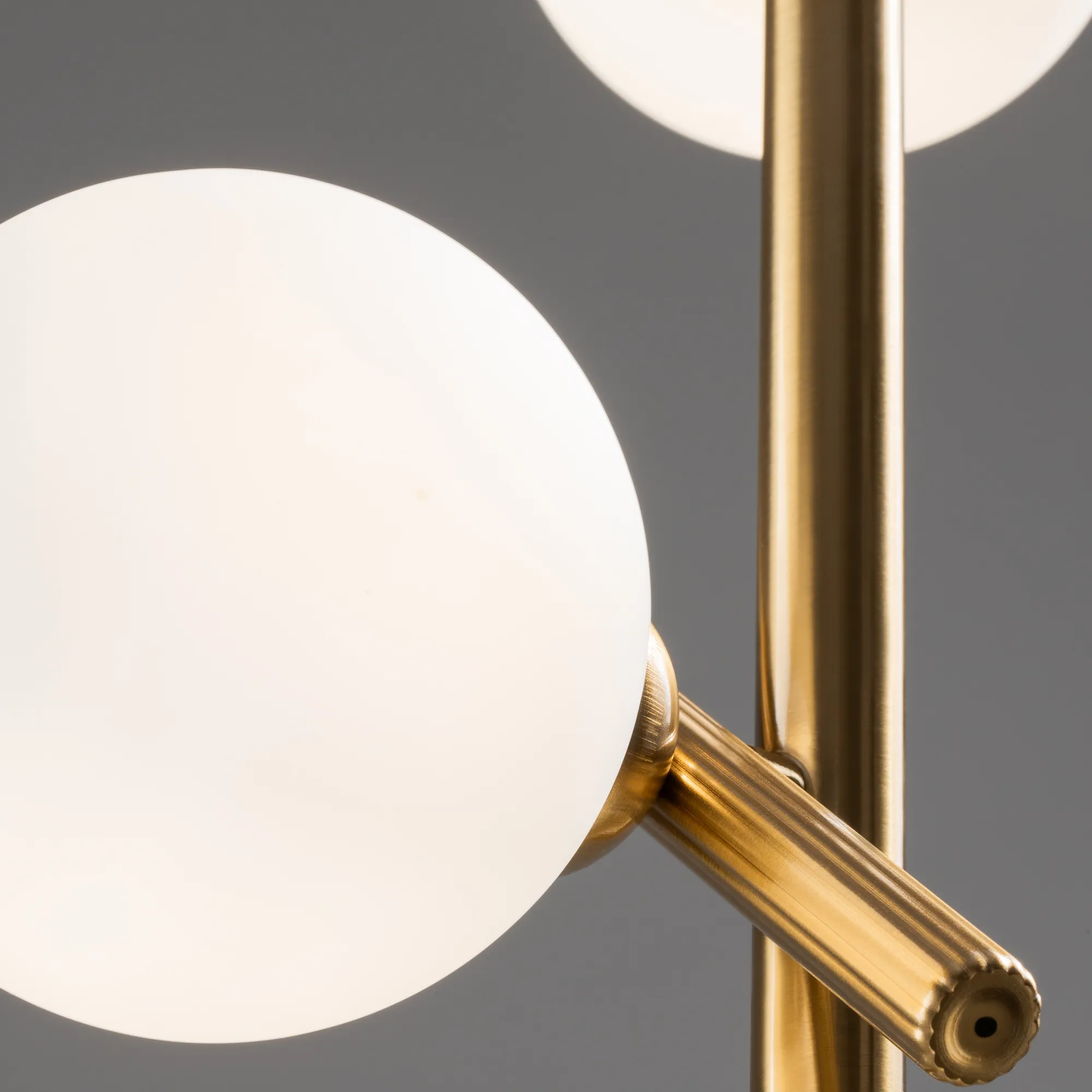 картинка Напольный светильник (торшер) Freya FR5259FL-03BS