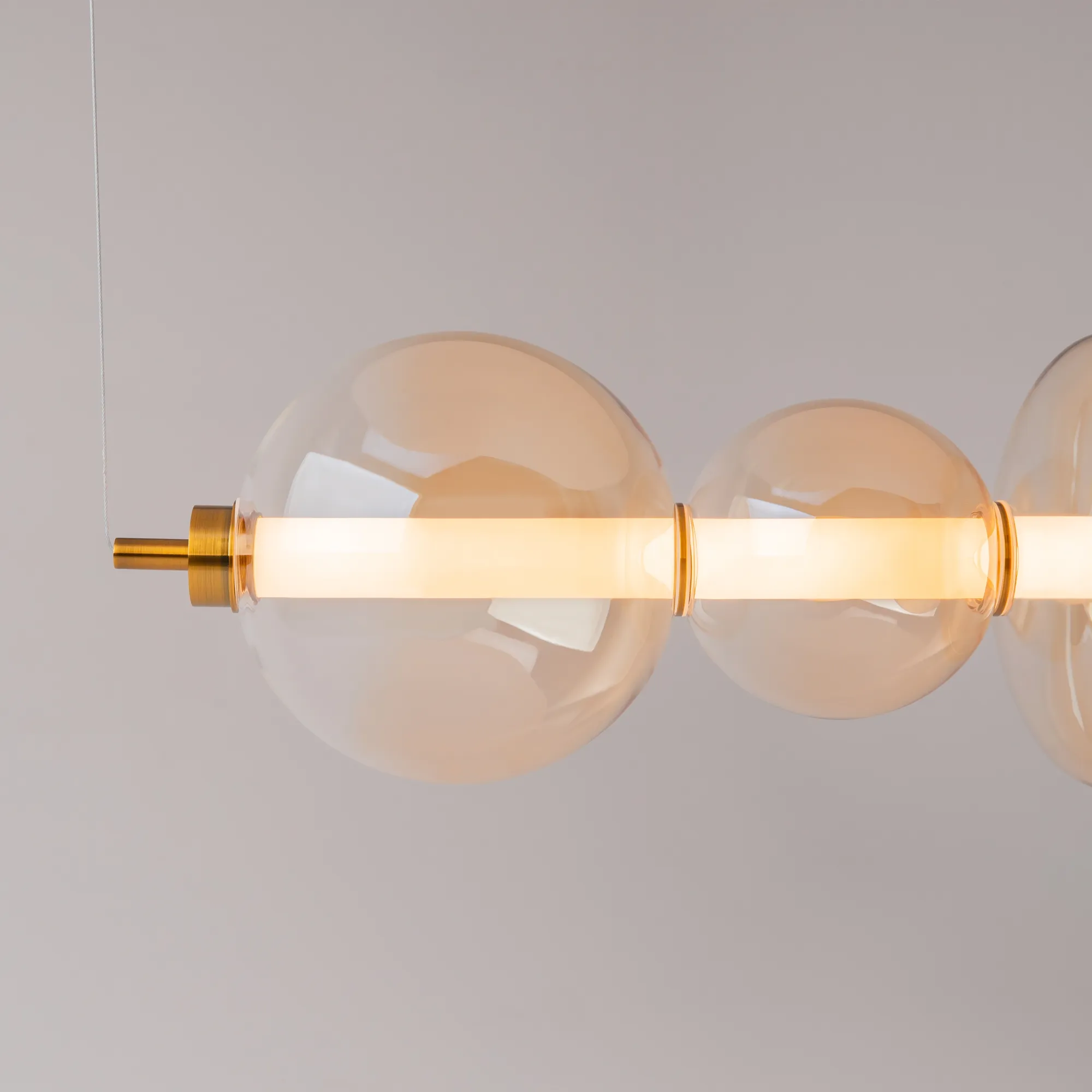 картинка Подвесной светильник Maytoni MOD307PL-L40BS3K