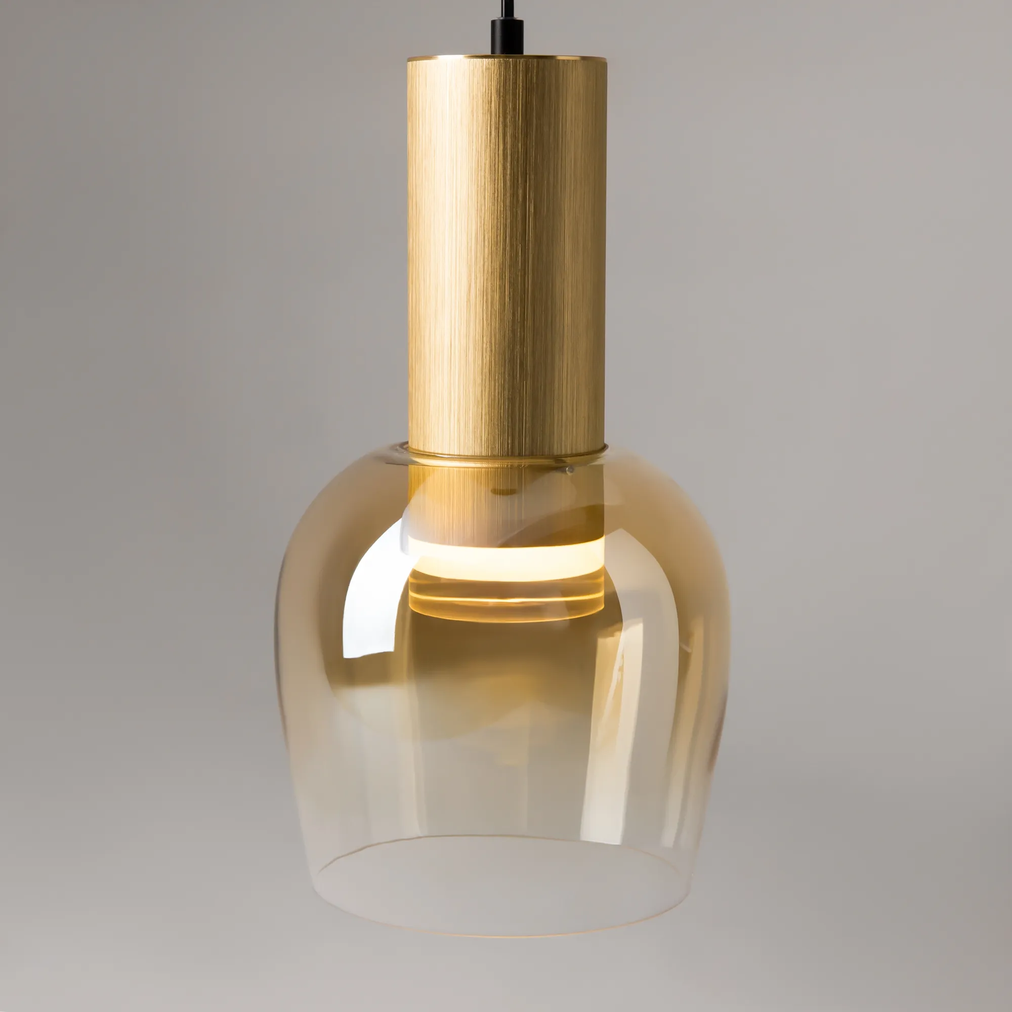 картинка Подвесной светильник Maytoni MOD414PL-L7G3K