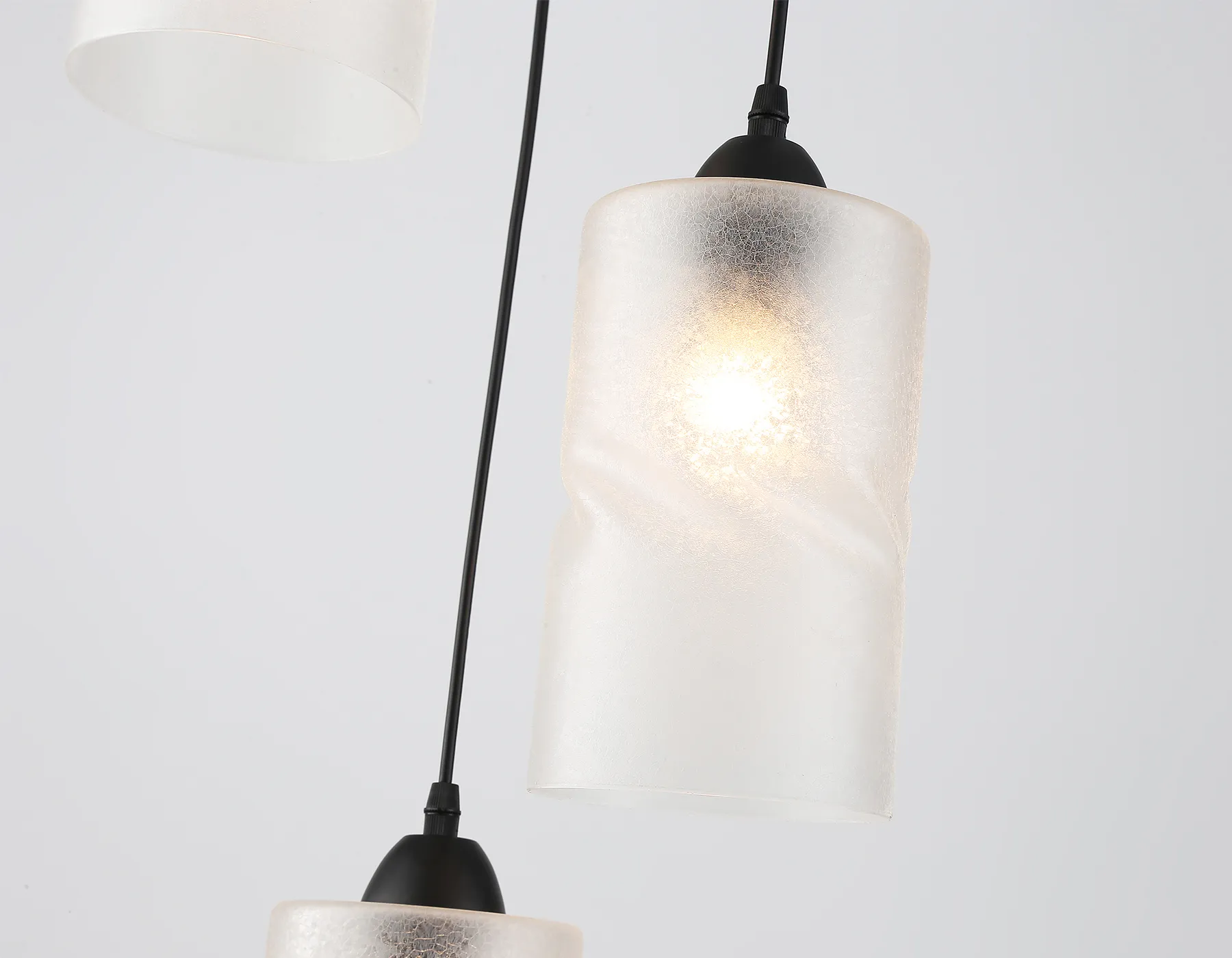 картинка Светильник подвесной со стеклянными плафонами