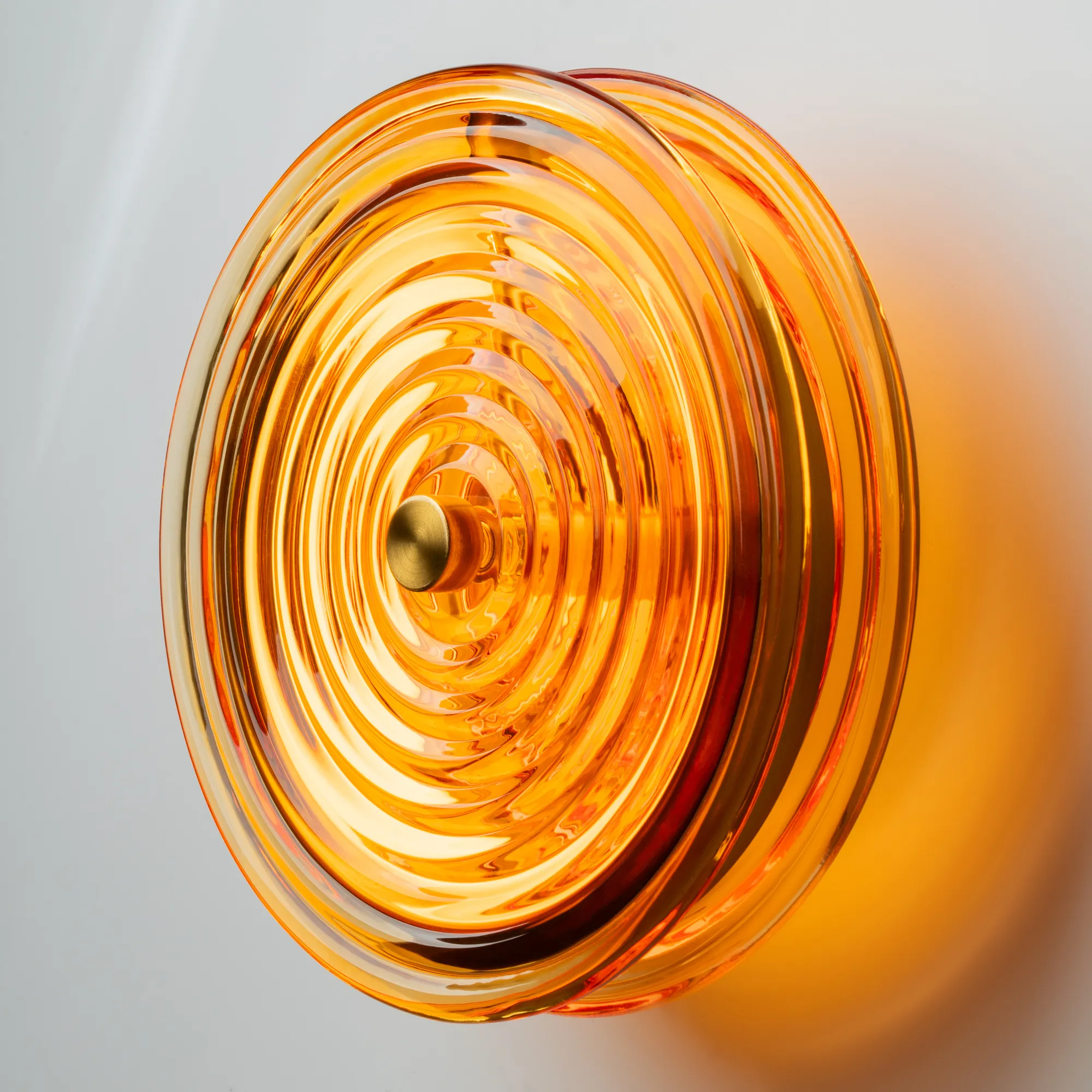 картинка Настенный светильник (бра) Freya FR5442WL-L7YW