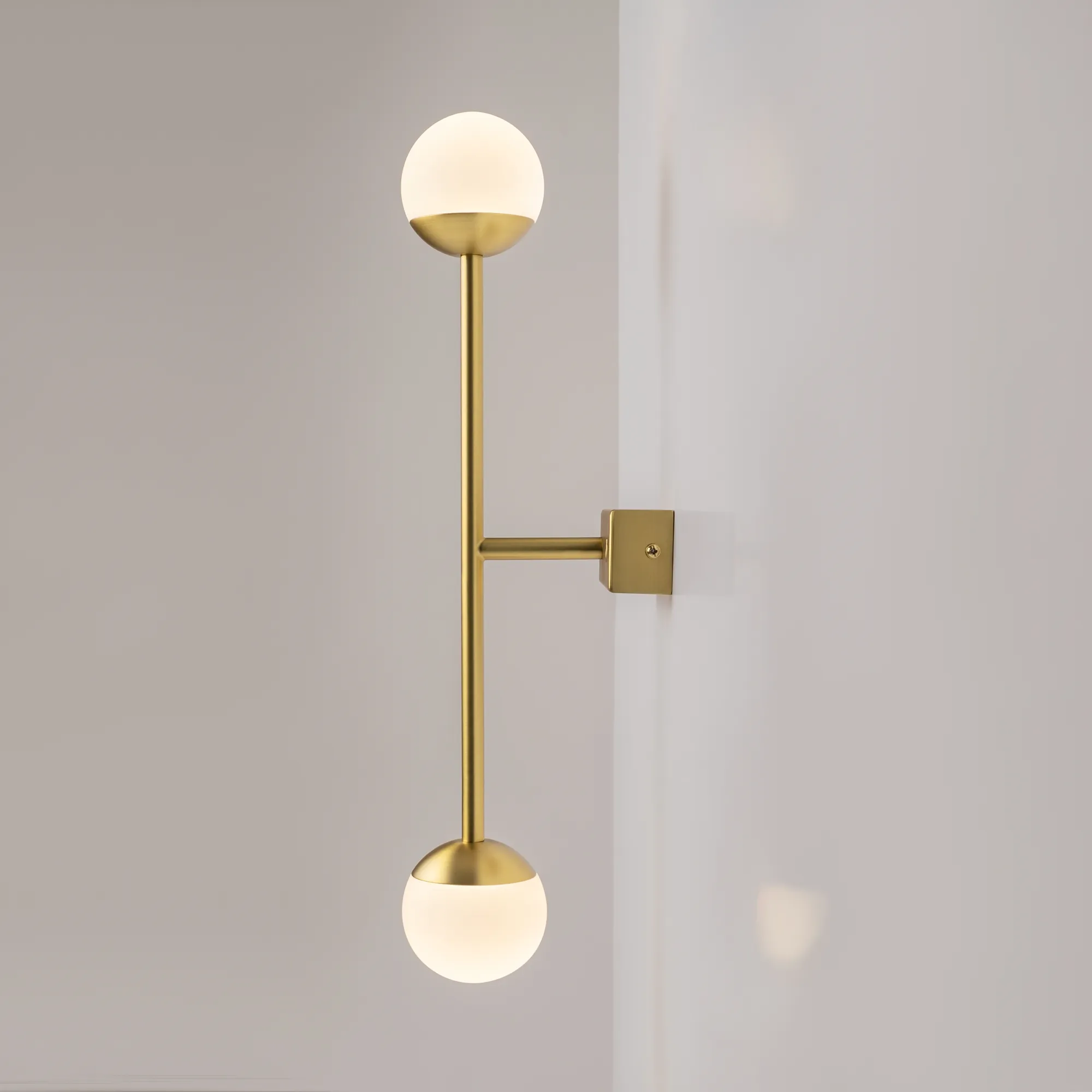 картинка Настенный светильник (бра) Maytoni MOD285WL-L10BS3K