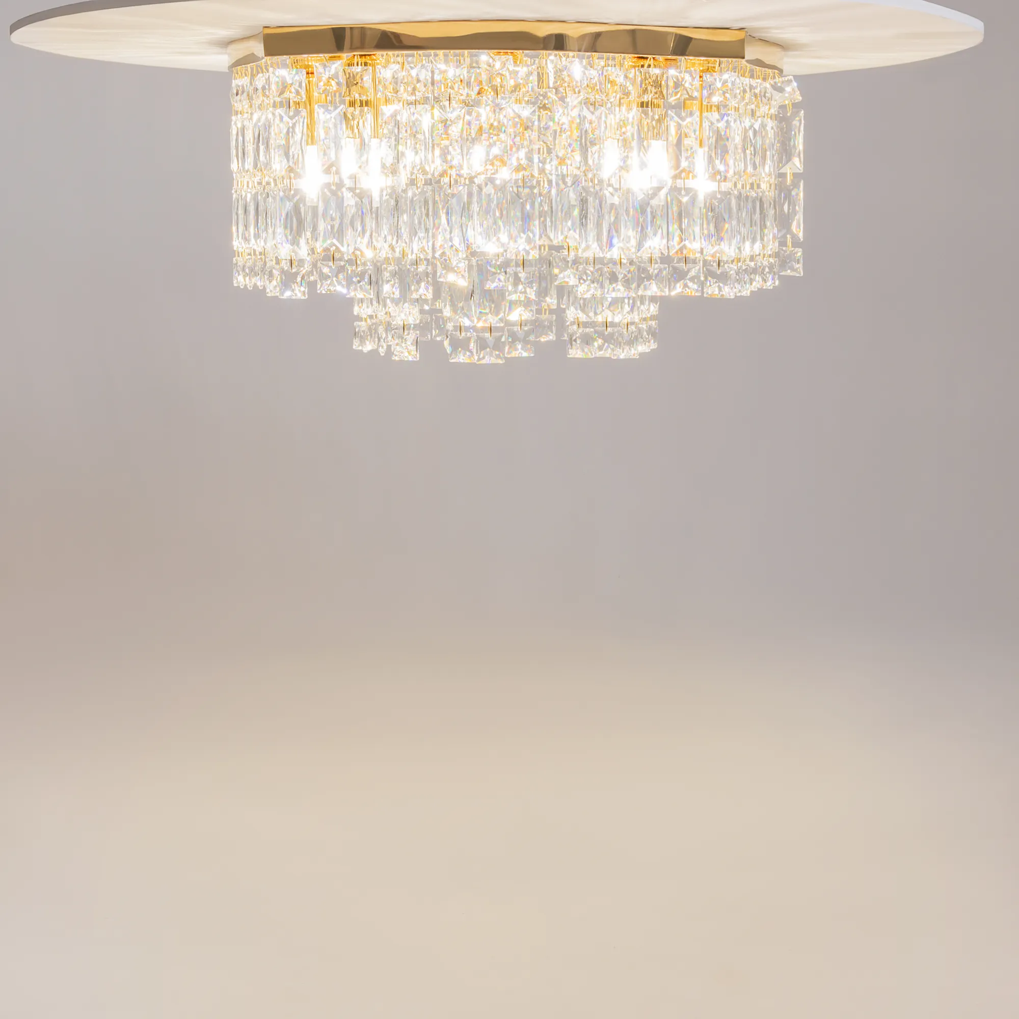 картинка Потолочный светильник Maytoni DIA005CL-06G