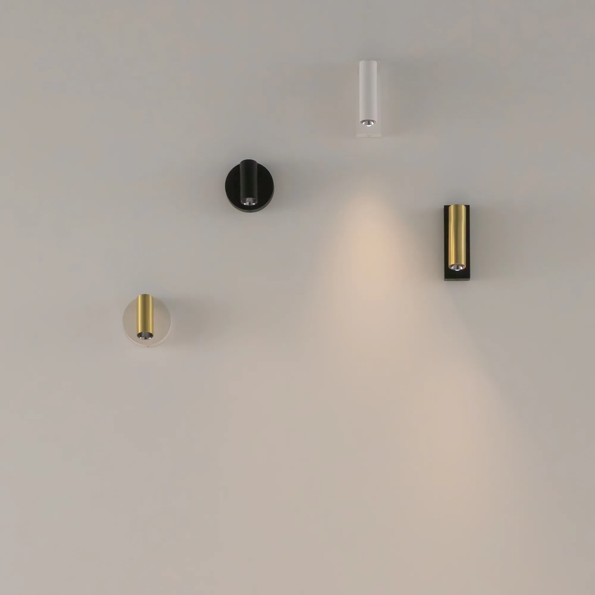 картинка Настенный светильник (бра) Technical C079WL-L3B3K