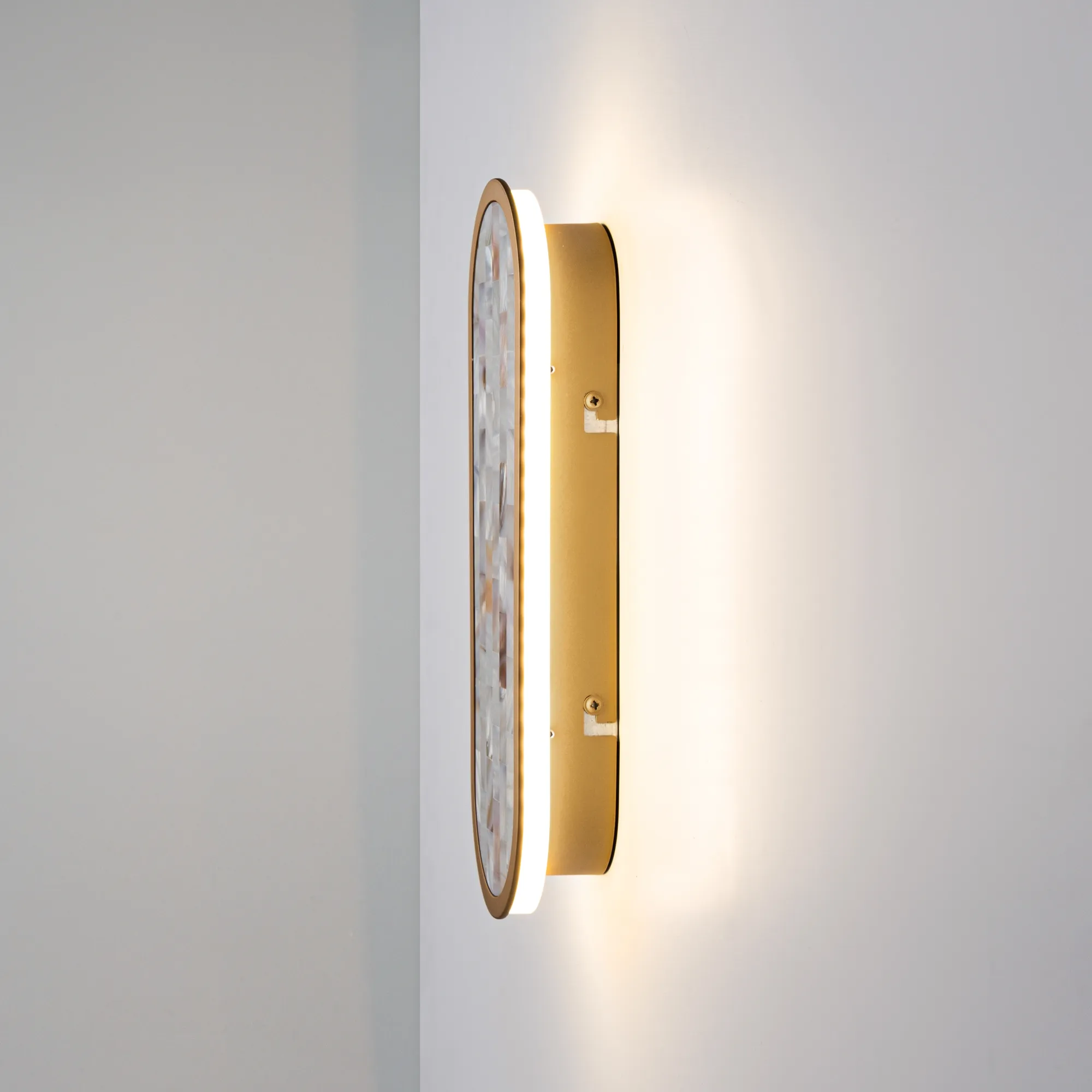 картинка Настенный светильник (бра) Maytoni MOD429WL-L15BSK