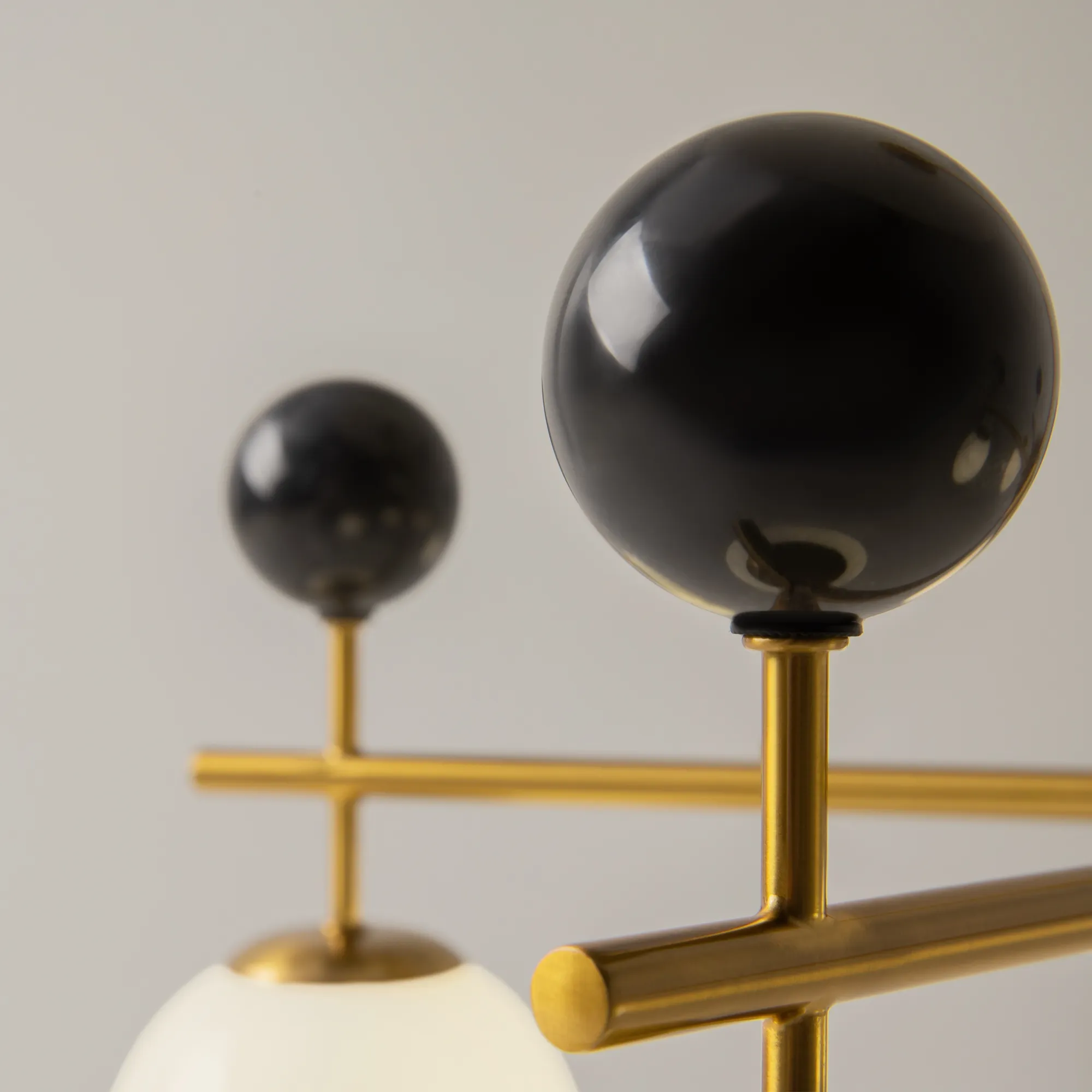 картинка Подвесной светильник Maytoni MOD436PL-05BS