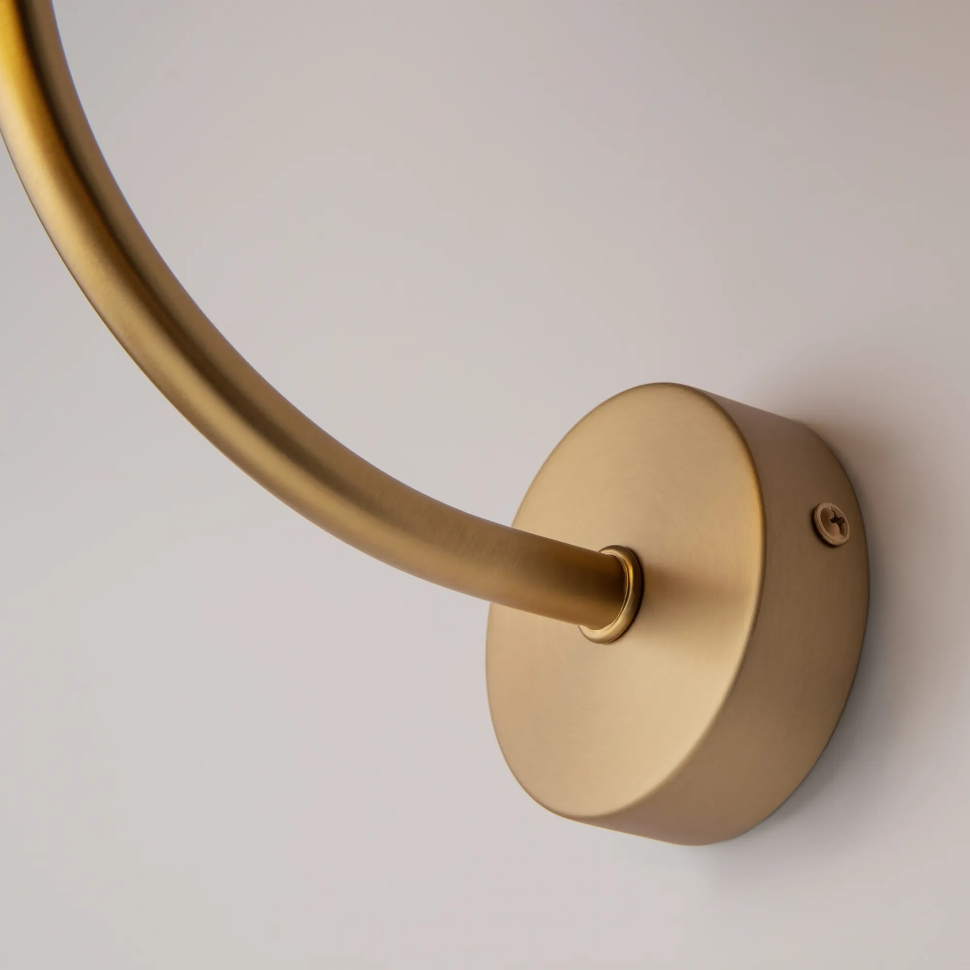 картинка Настенный светильник (бра) Maytoni MOD109WL-01BS