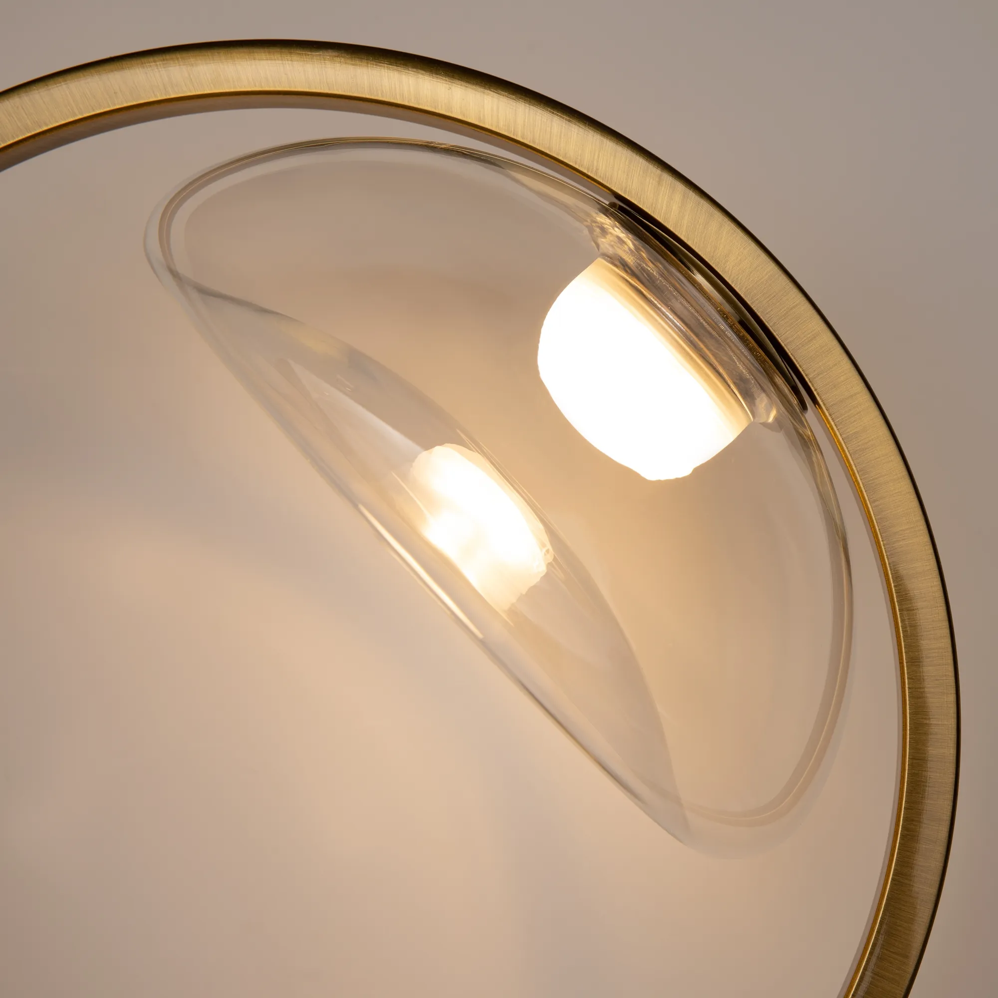 картинка Настенный светильник (бра) Maytoni MOD327WL-L5BS3K