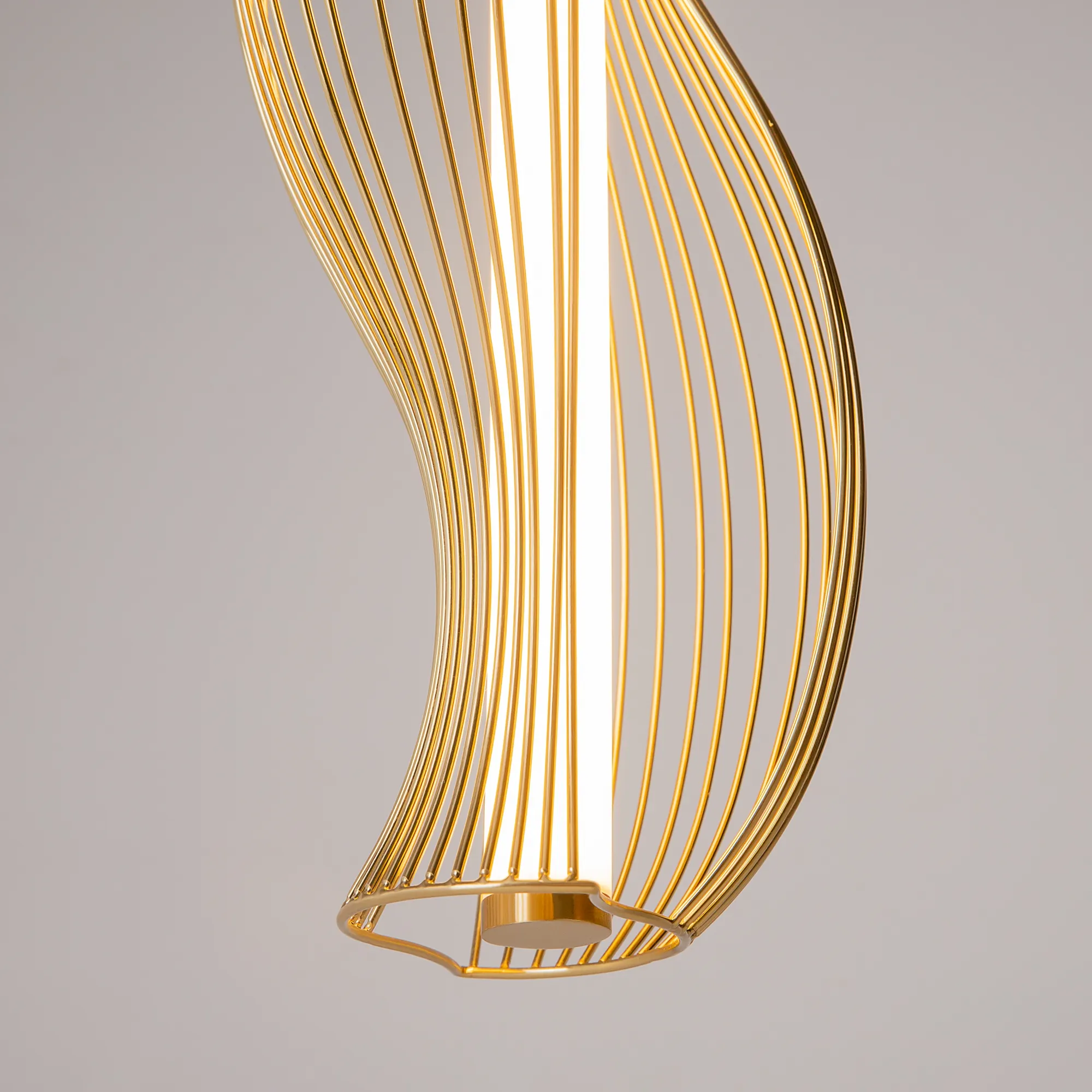 картинка Подвесной светильник Maytoni MOD263PL-L20BS3K