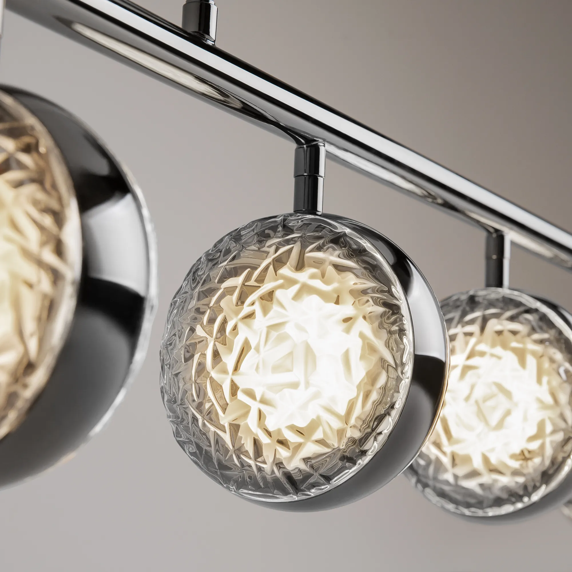 картинка Подвесной светильник Maytoni MOD299PL-L48BC3K