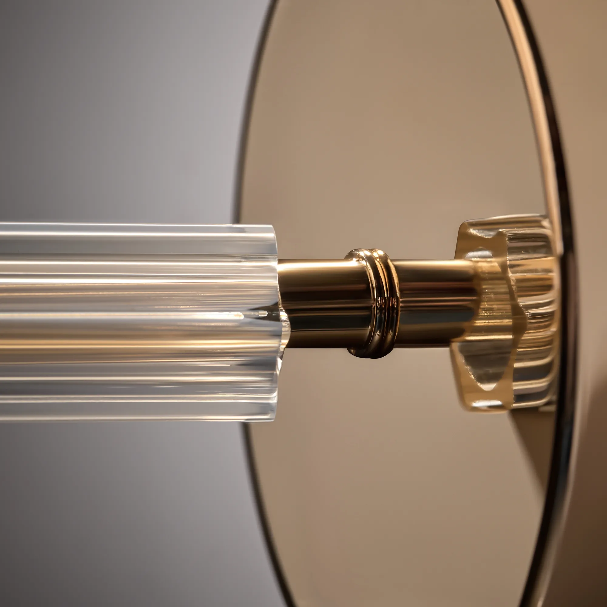 картинка Настенный светильник (бра) Freya FR5386WL-01G