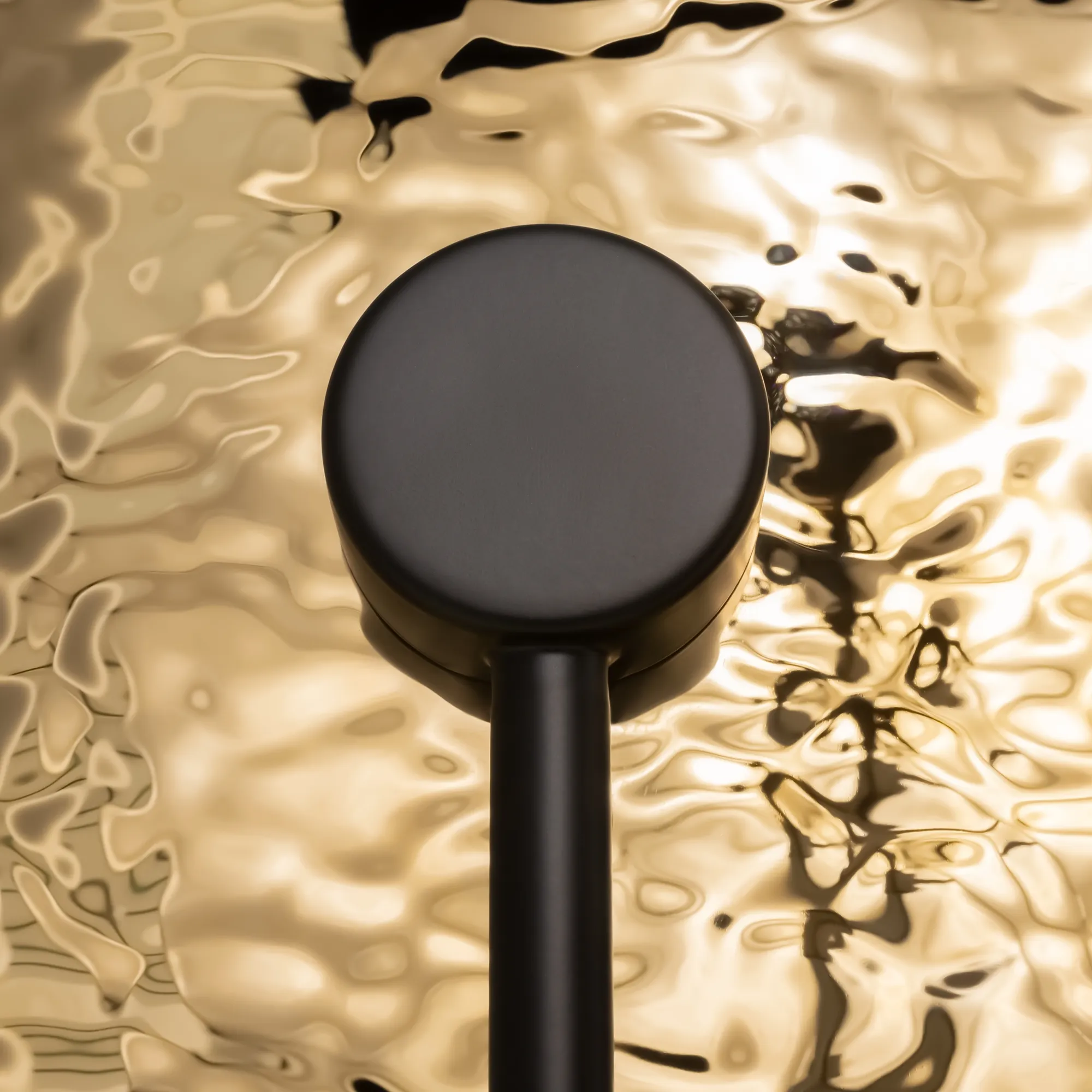 картинка Настенный светильник (бра) Maytoni MOD305WL-03B