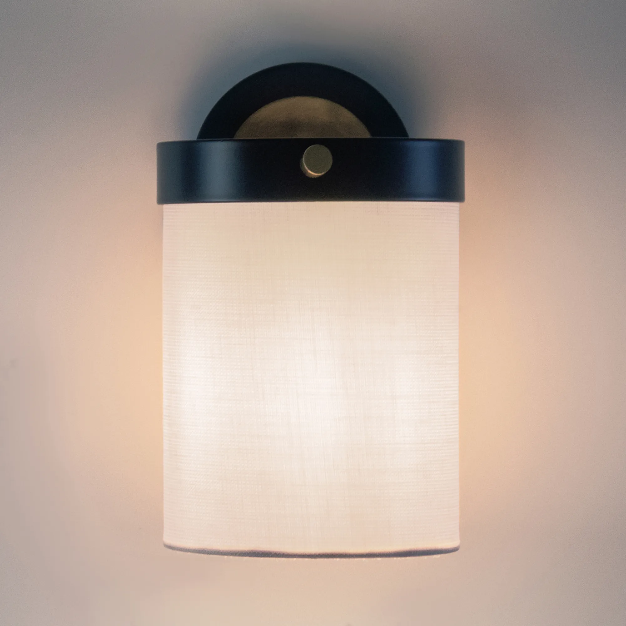 картинка Настенный светильник (бра) Freya FR5377WL-01B