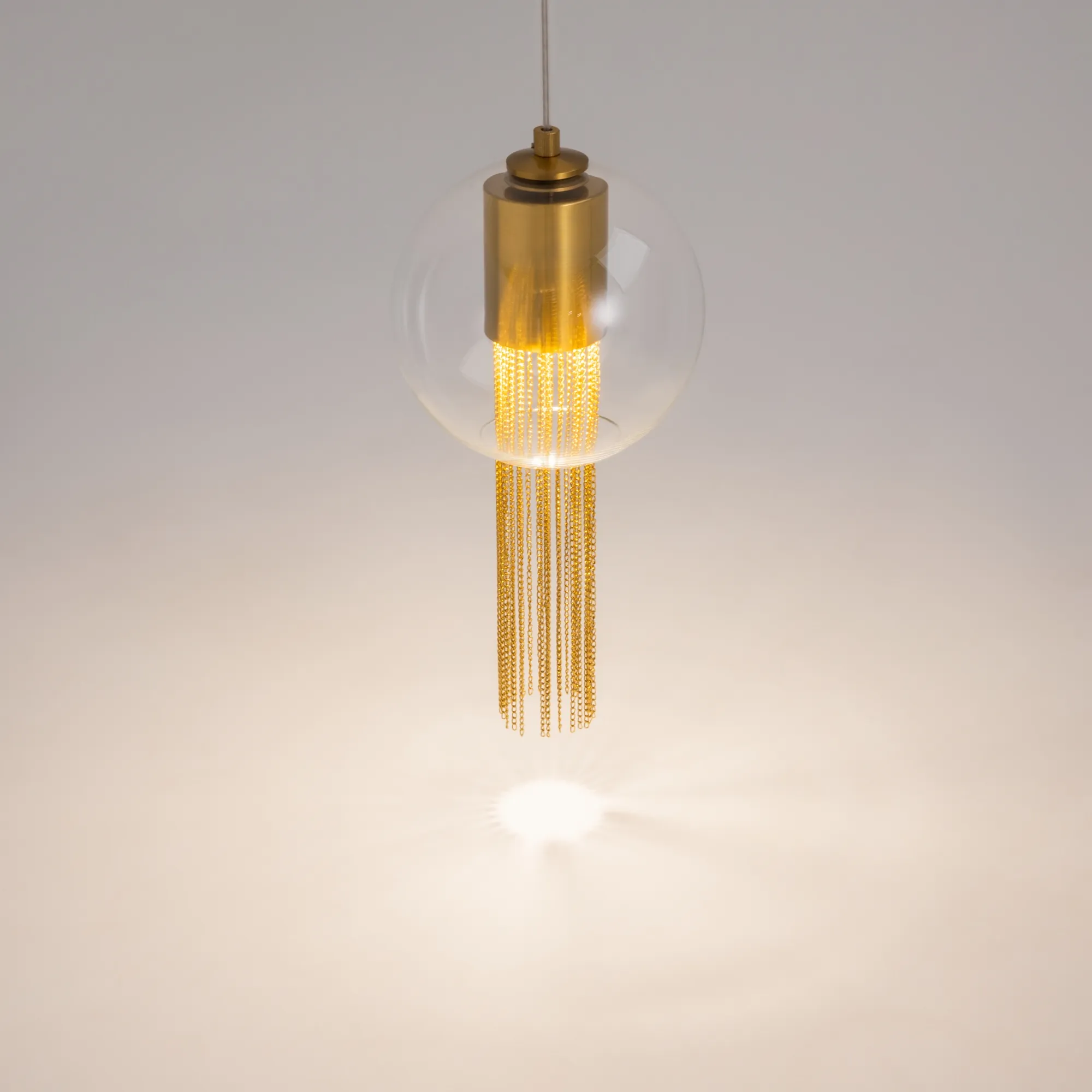 картинка Подвесной светильник Maytoni P095PL-01BZ