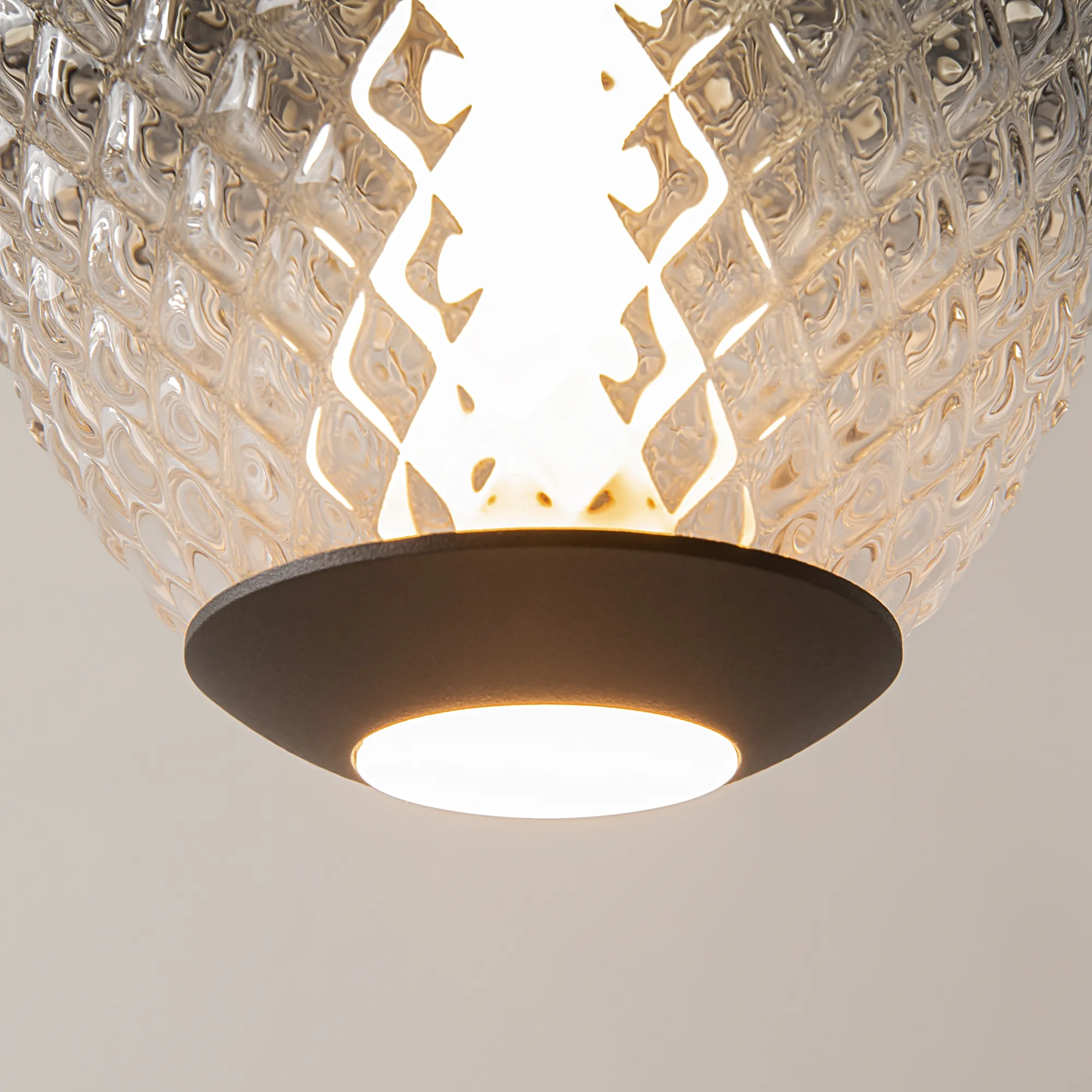 картинка Подвесной светильник Maytoni MOD397PL-L14B3K