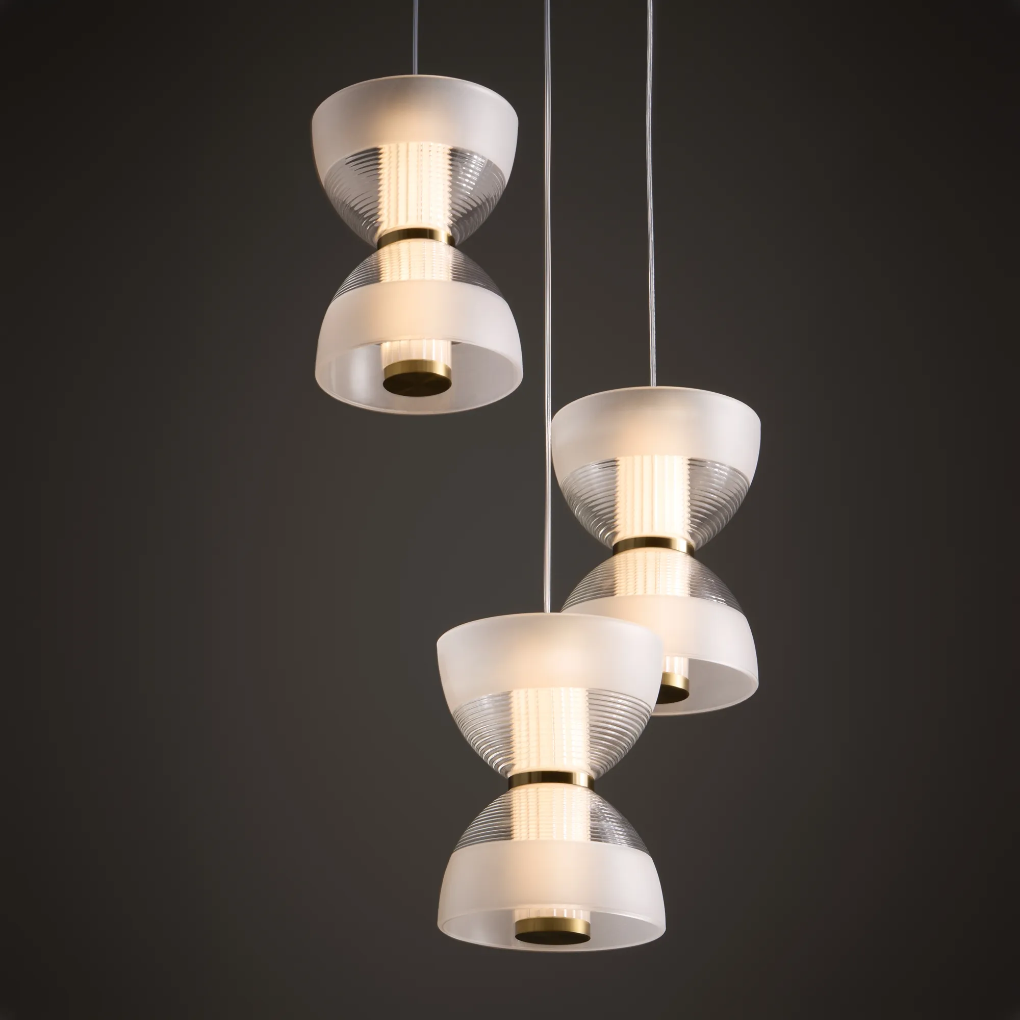 картинка Подвесной светильник Freya FR6136PL-L18BT