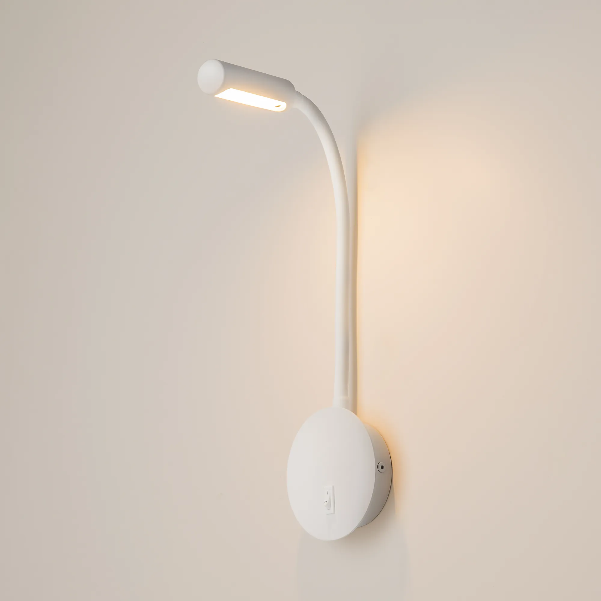 картинка Настенный светильник (бра) Technical C035WL-L3W3K