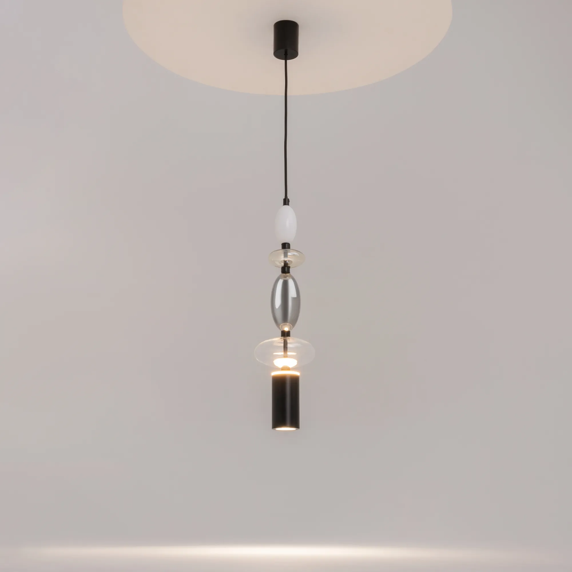 картинка Подвесной светильник Maytoni MOD071PL-L8B3K2