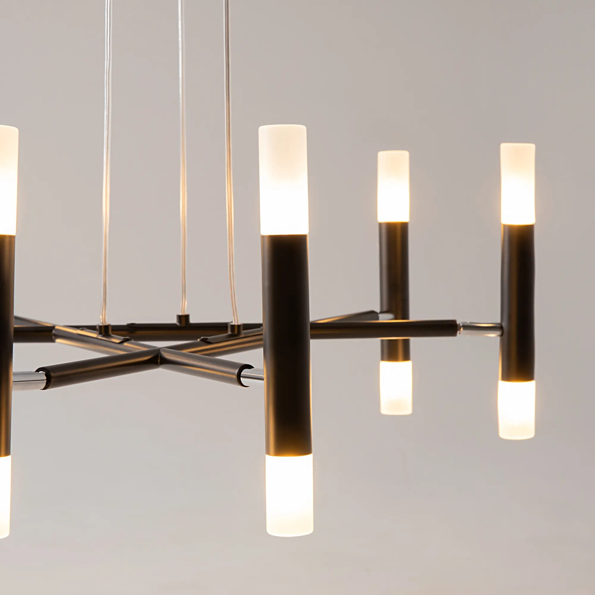 картинка Подвесной светильник Maytoni MOD031PL-12B